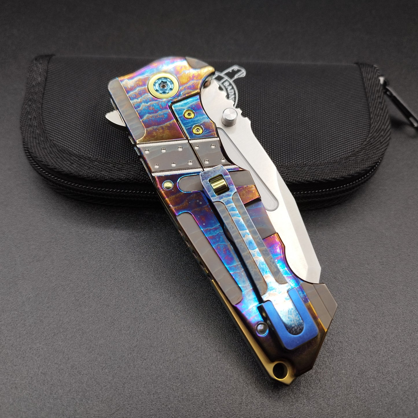 ADV Invader Acid rain finish Carbon Fibre 4