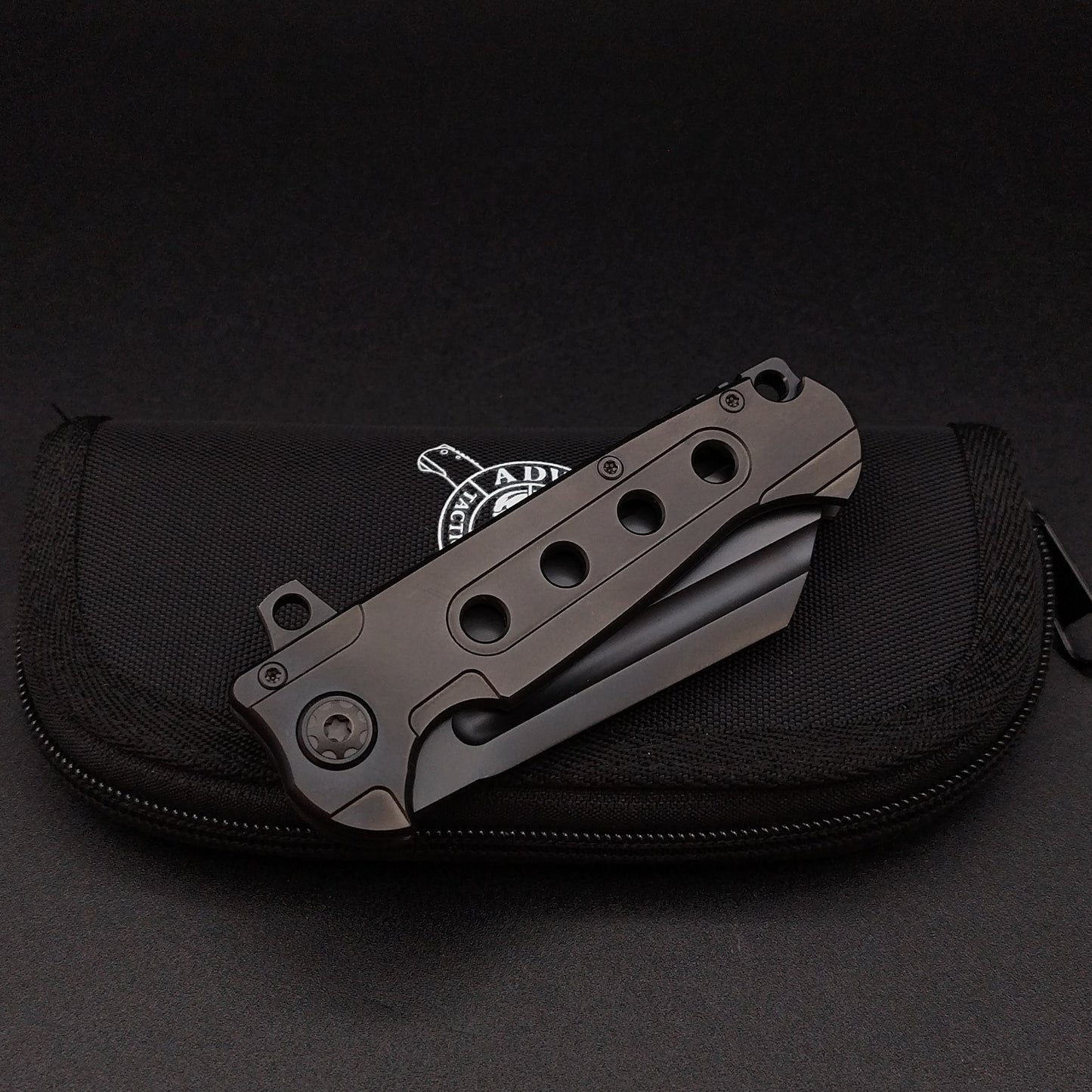 ADV Mini Butcher Titanium All Black 3