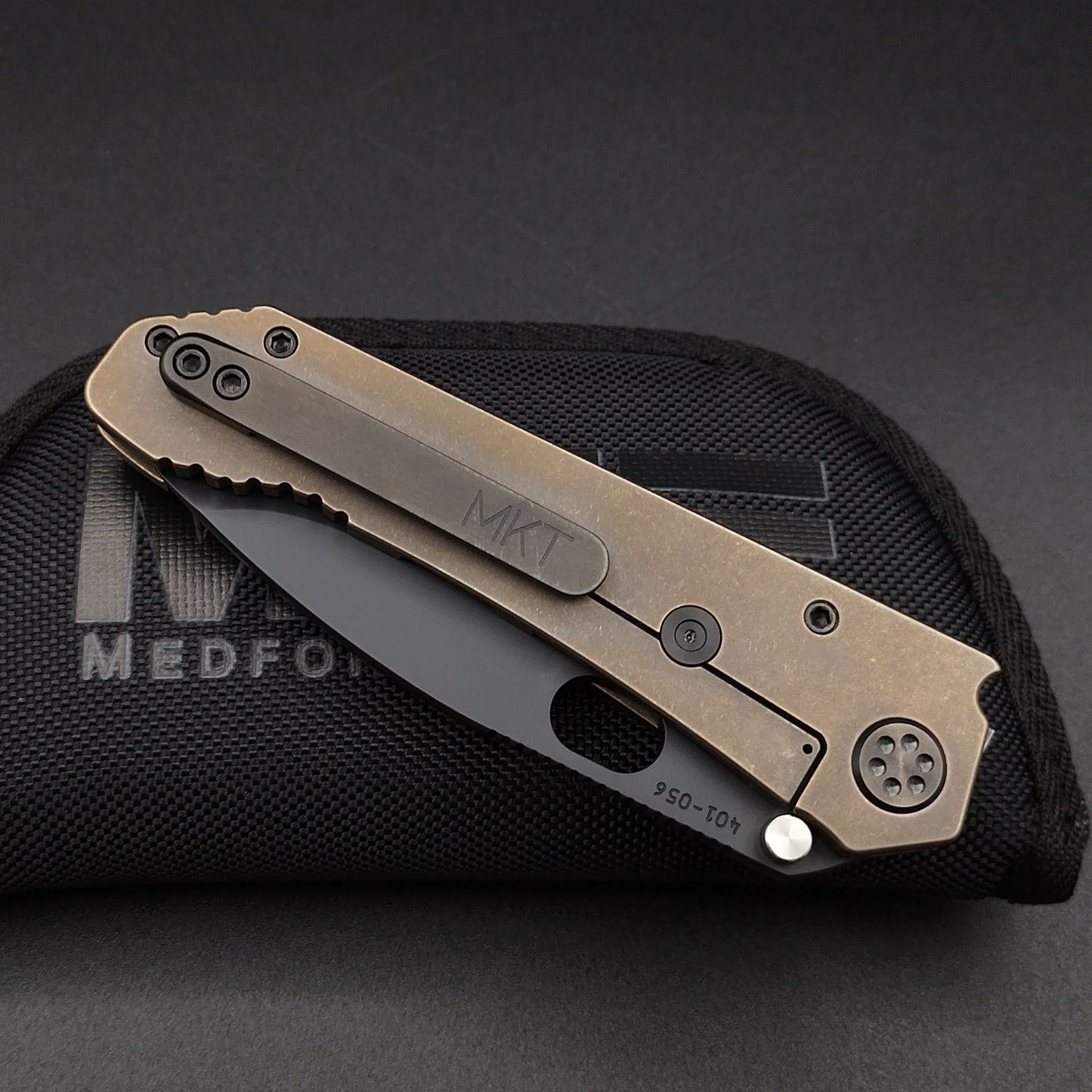 Medford 187 DP, DLC Blade, Bronze Handles 4