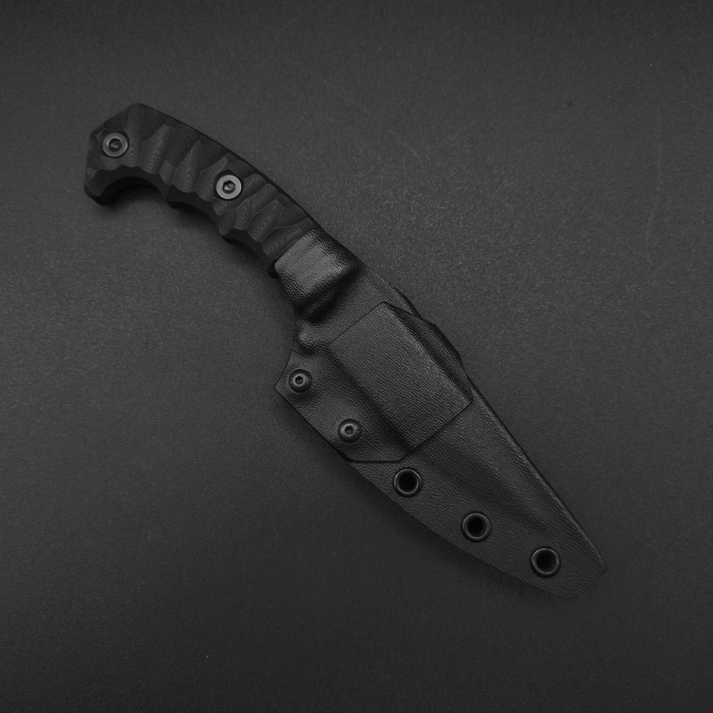 Half Face Blades HUMINT 4" Black G10, Armor Black Cerakote 3
