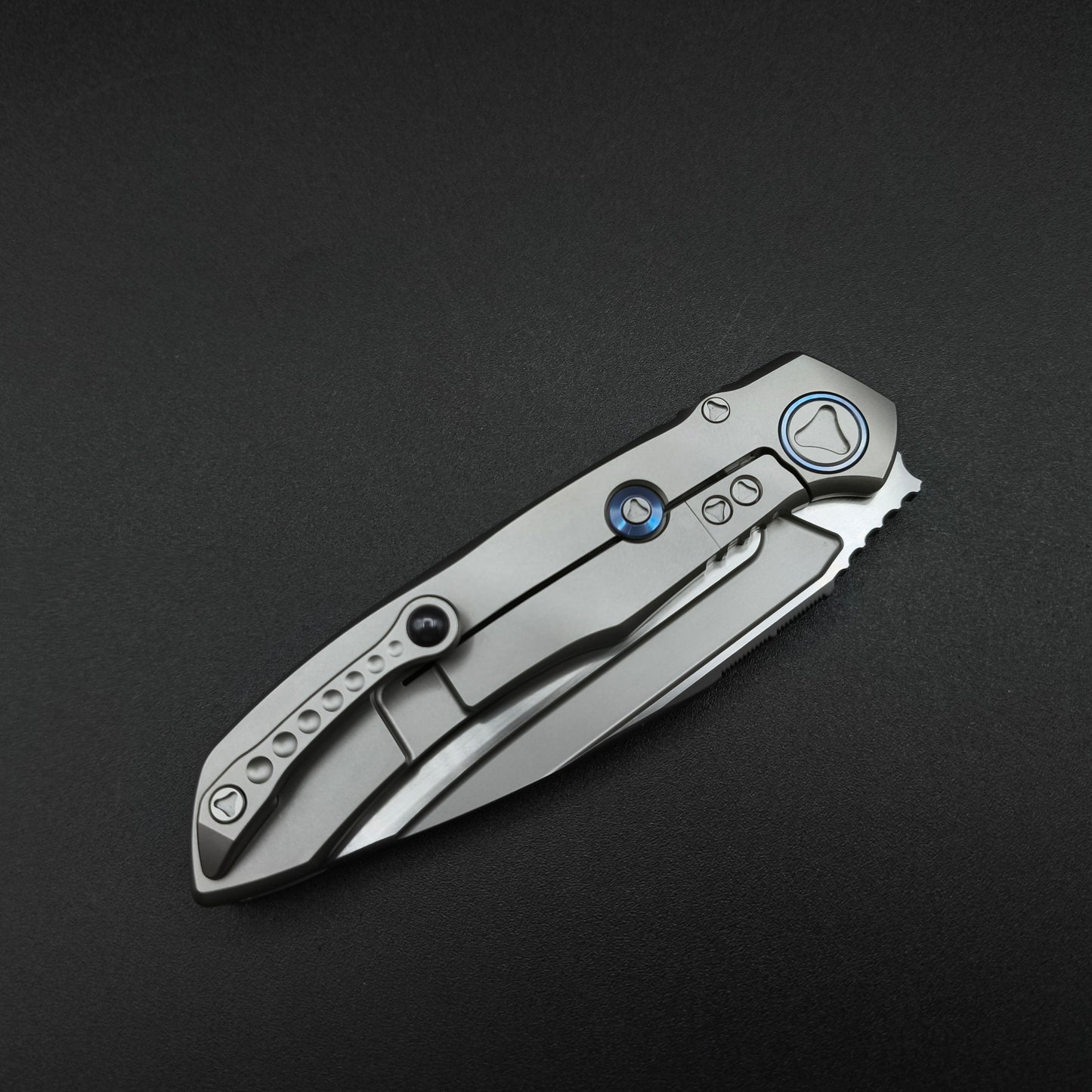 Microtech Knives Anax Framelock Hand Rubbed Satin 4