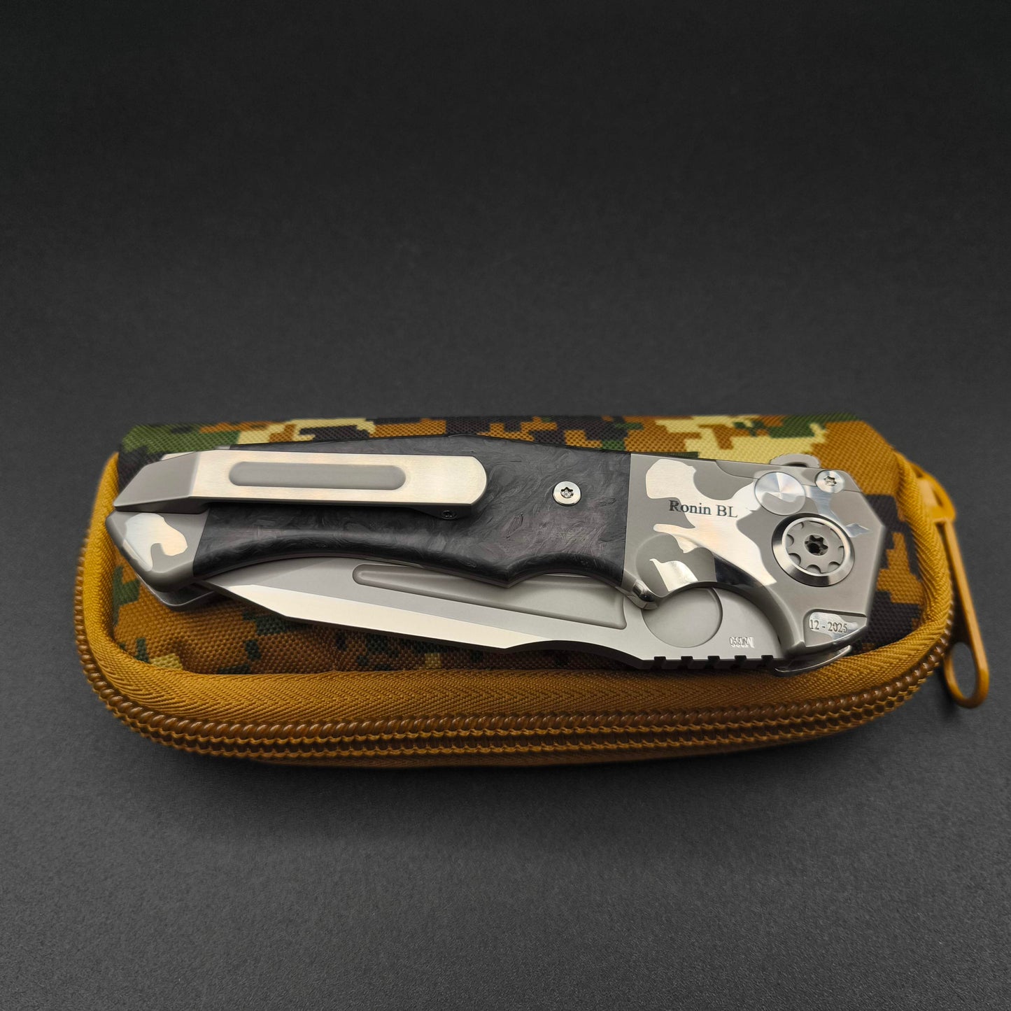 ADV Ronin Urban Camo Titan Carbon Fiber 4