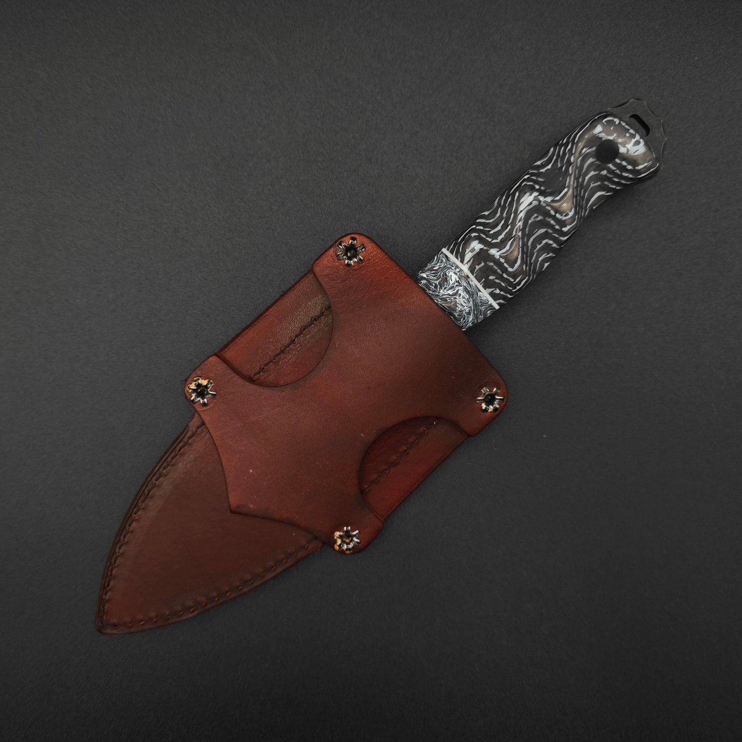 Half Face Blades Field Knife CruWear, Polar White FAT Carbon 5