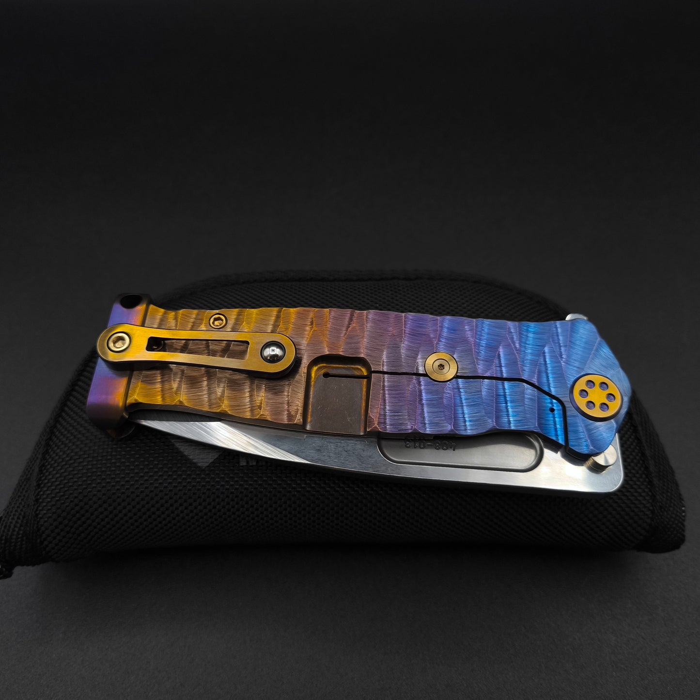 Medford USMC FF Fighter Flipper, Bronze-Violett-Blue Fade Predator 4
