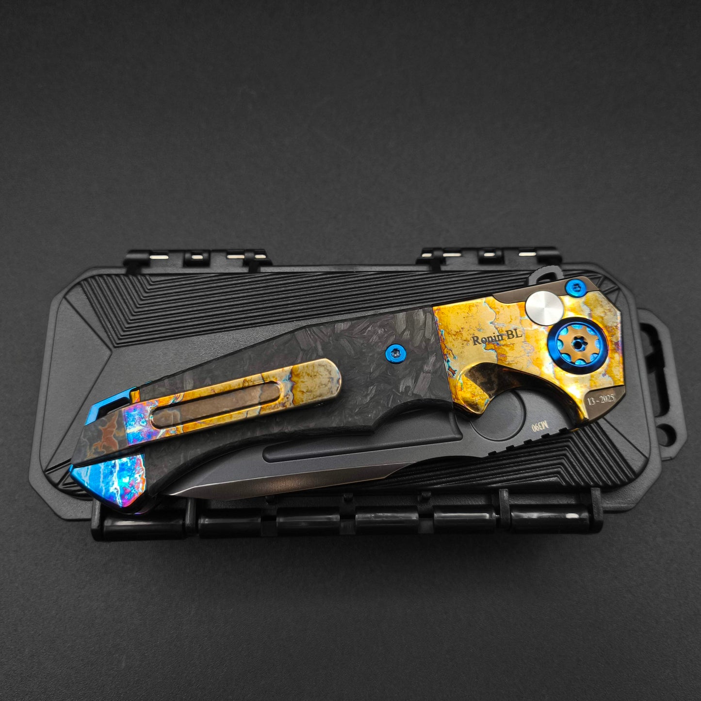 ADV Ronin Acid Rain, Carbon Fiber with Red Cross 4