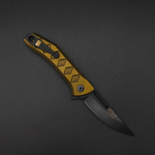 Half Face Blades Kwaiken Folder Anodized OD Green Handle, Black Nitride Blade 1