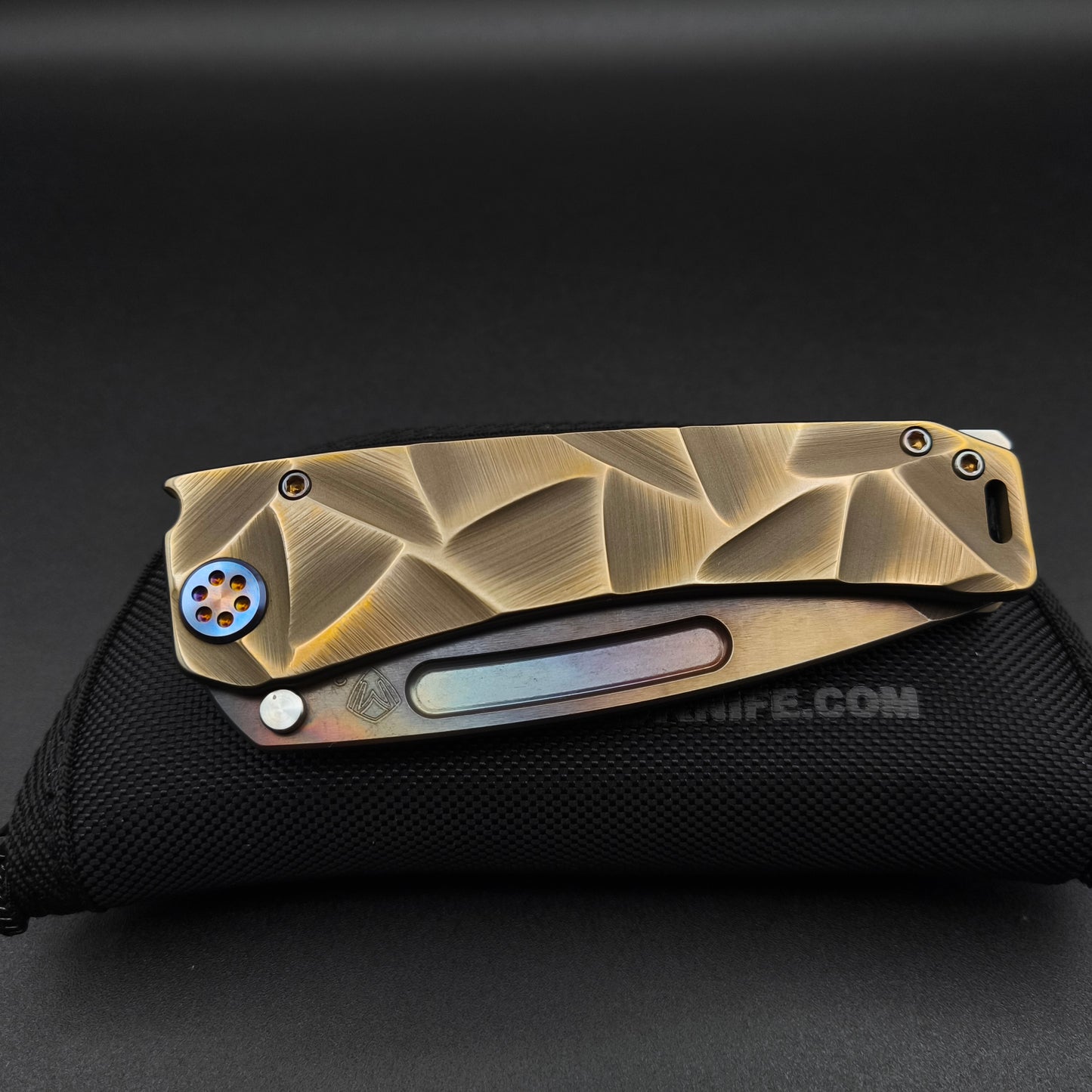 Medford Marauder, Full Size, Vulcan Tanto, Bronze Stained Glass 4