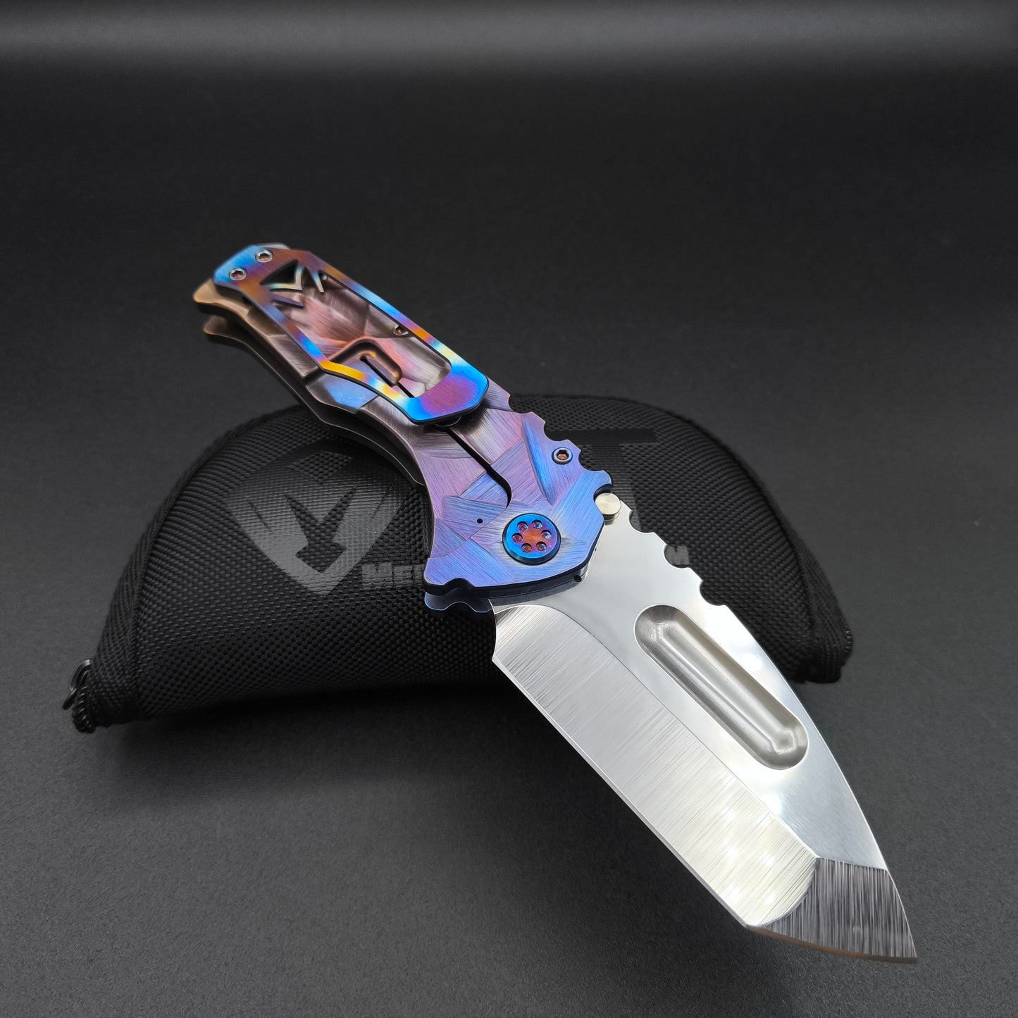 Medford Praetorian Ti Tanto, Bronze Blue Fade Stained Glass 2