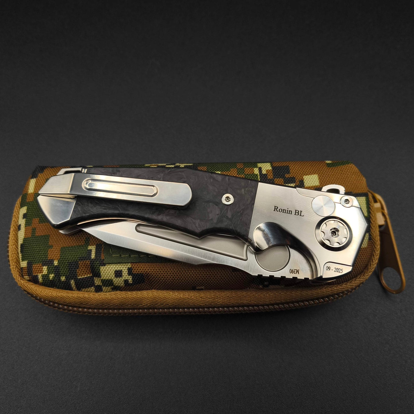 ADV Ronin Satin with Black Carbon Fiber 4