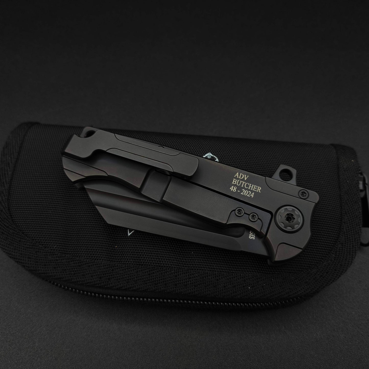 ADV Mini Butcher Titanium All Black 4