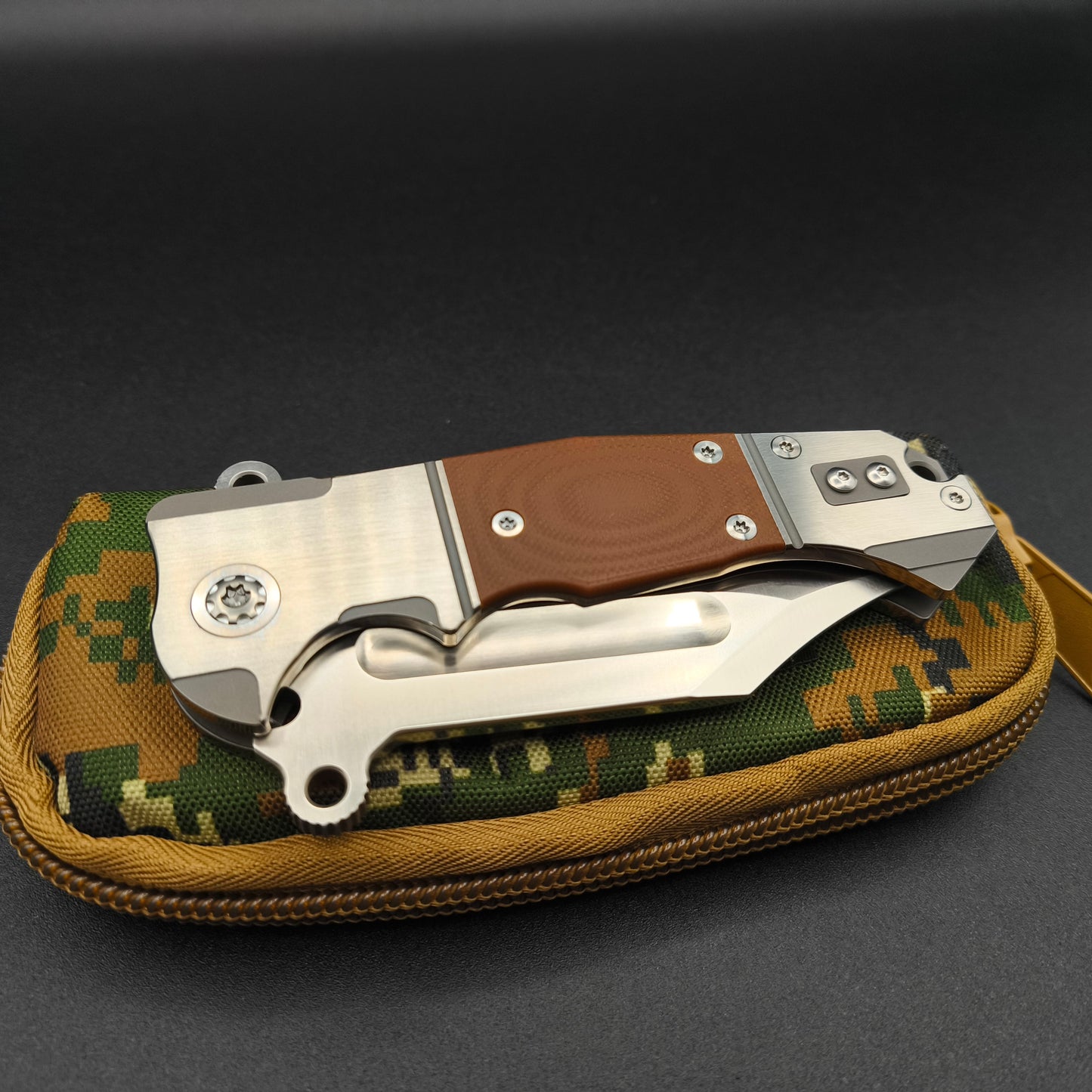 ADV Badlands Bowie Brown G10