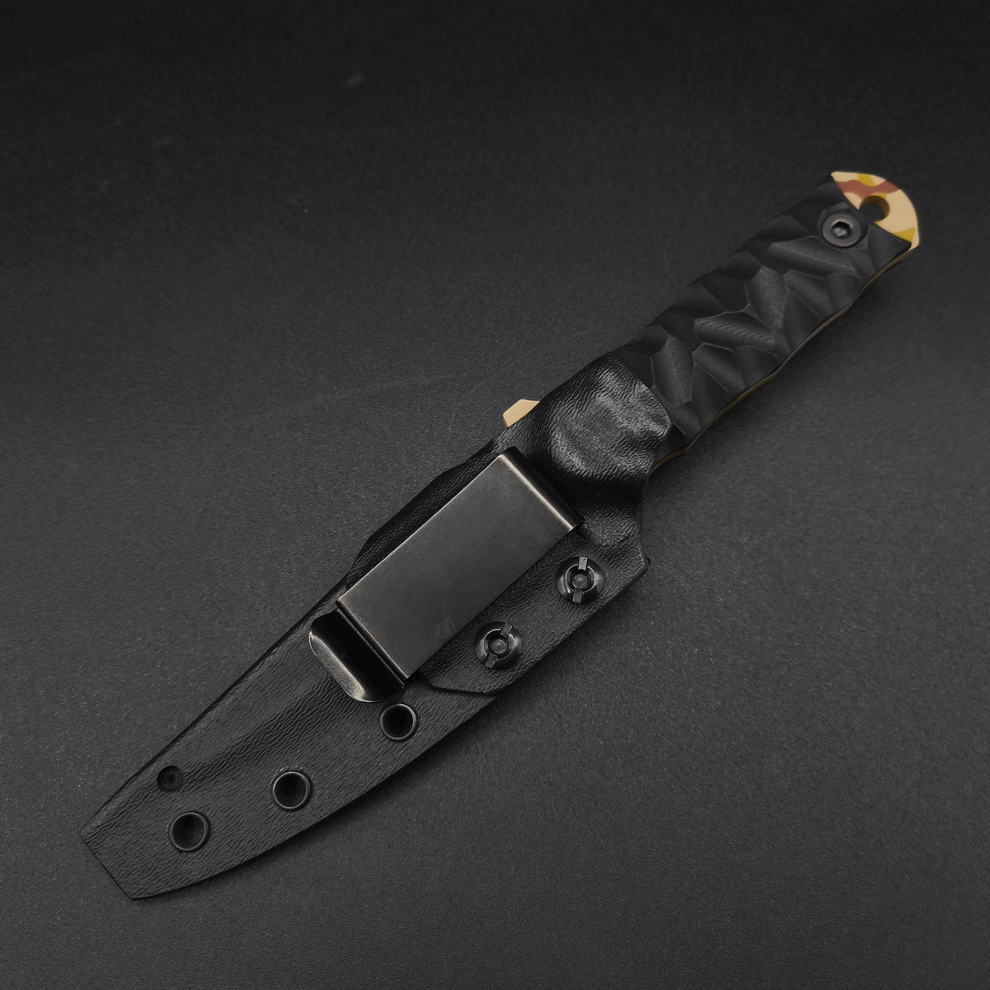 Half Face Blades Combat Filet Black G10, Arid Cerakote 4