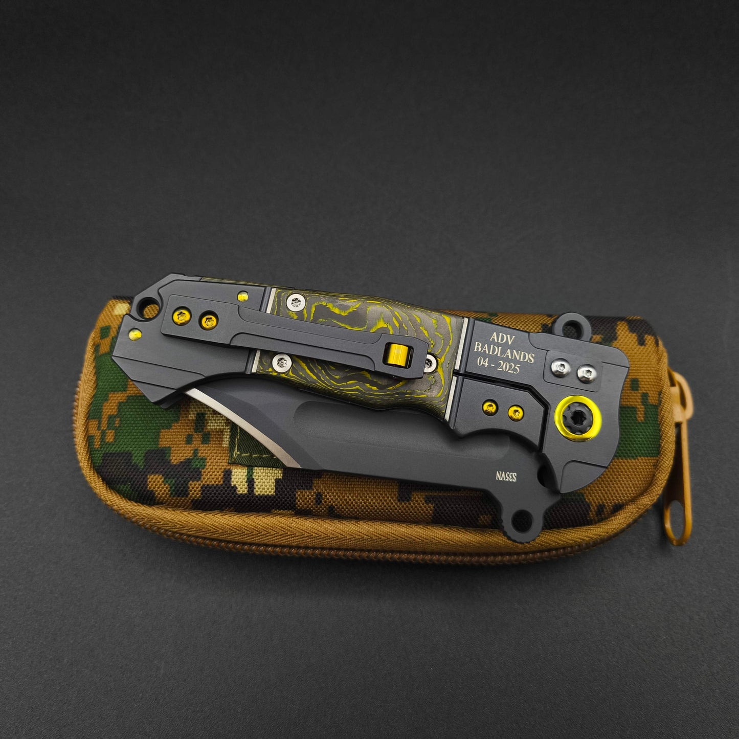 ADV Badlands Bowie Kalgard Yellow Fat Carbon 4