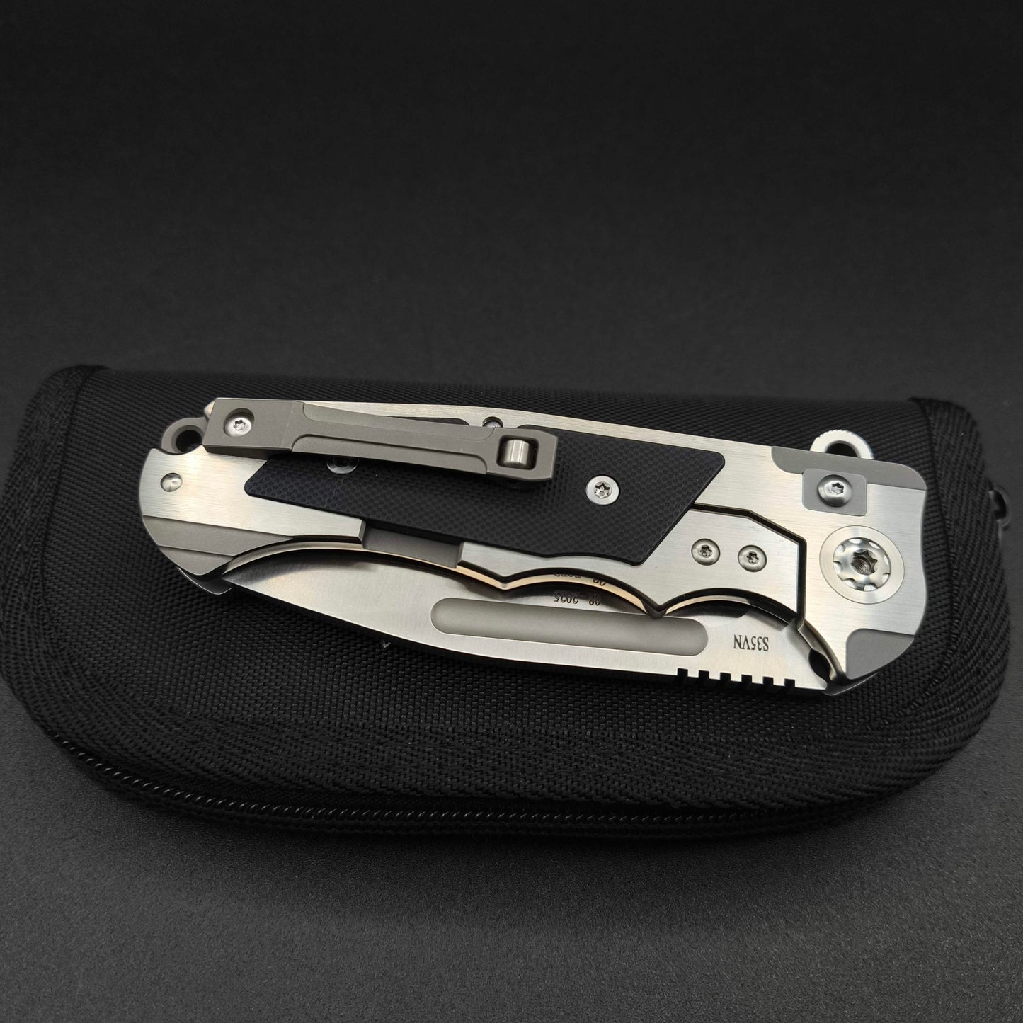 ADV Ratel Satin, Black G10 4