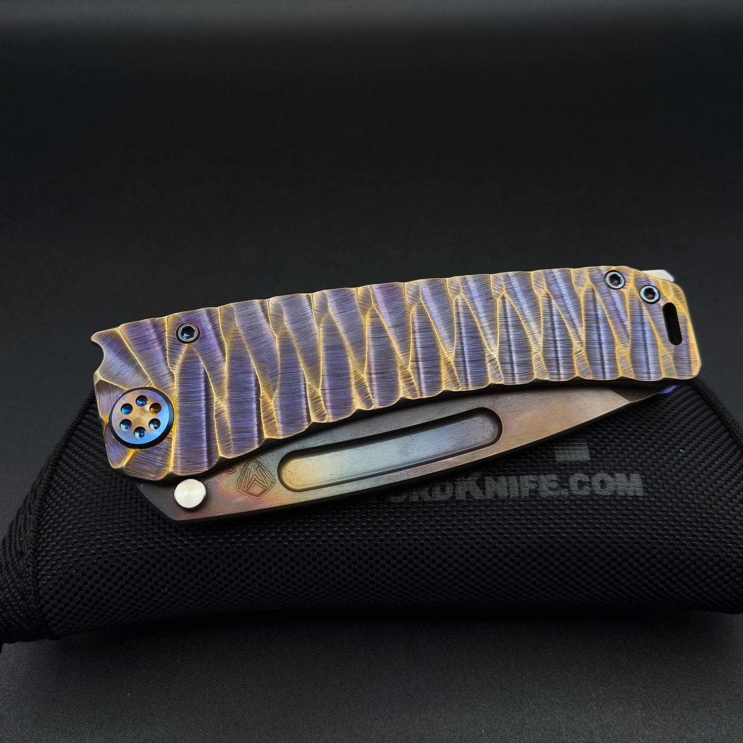 Medford Marauder, Full Size, Vulcan Tanto, Violet Twisted Predator 4