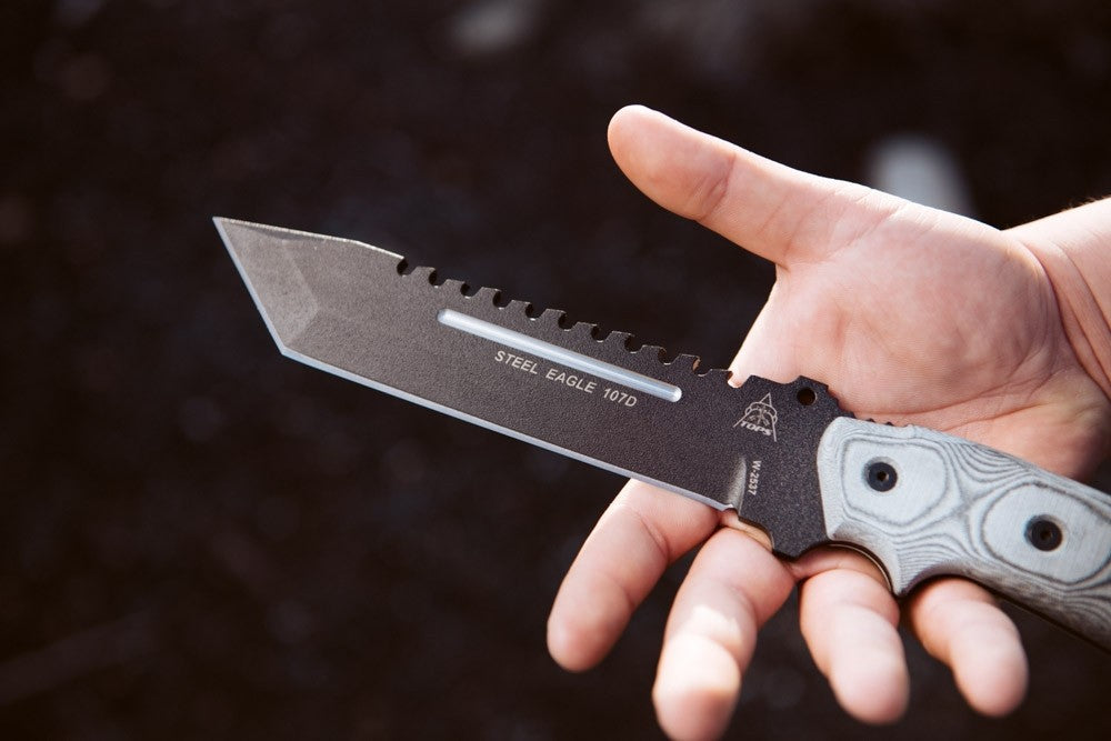 TOPS Steel Eagle TP107D, Sawback, Tanto, Micarta, 1095 6