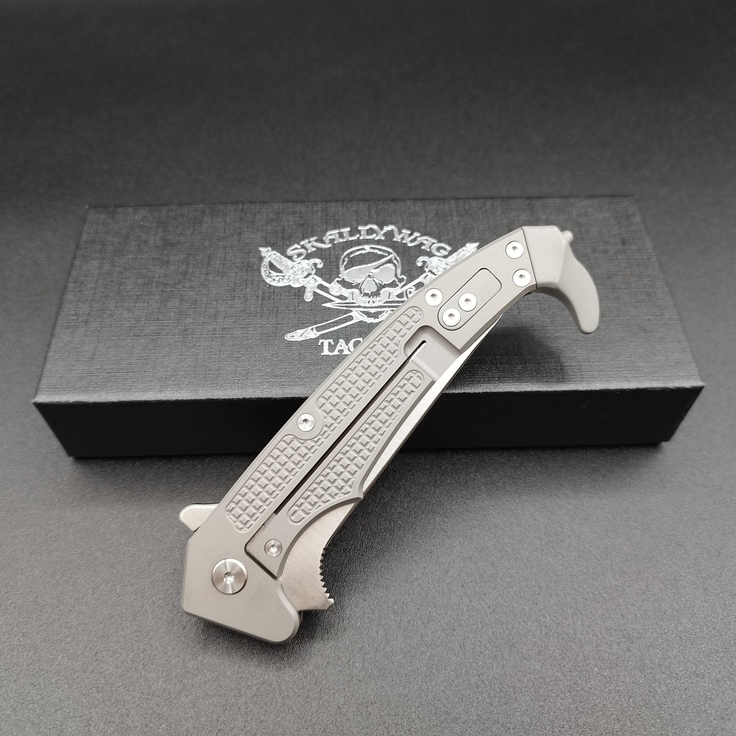 Skallywag Tactical MDV Folder Titanium 5