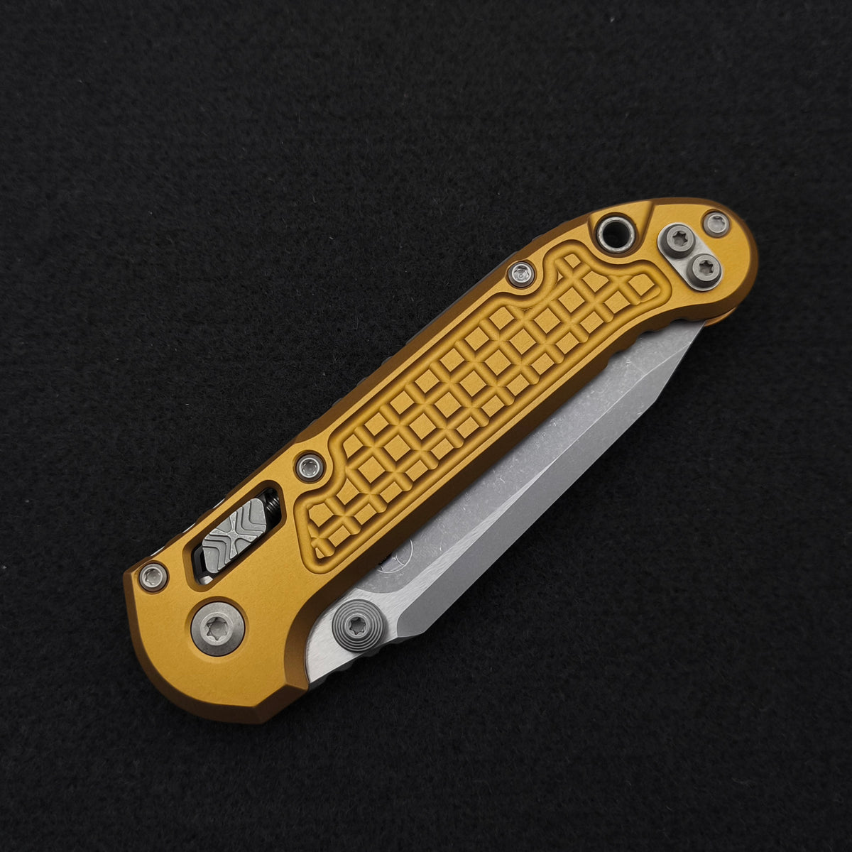 Microtech Knives L.U.D.T. RAM-LOK T/E Frag Tan Apocalyptic Standard