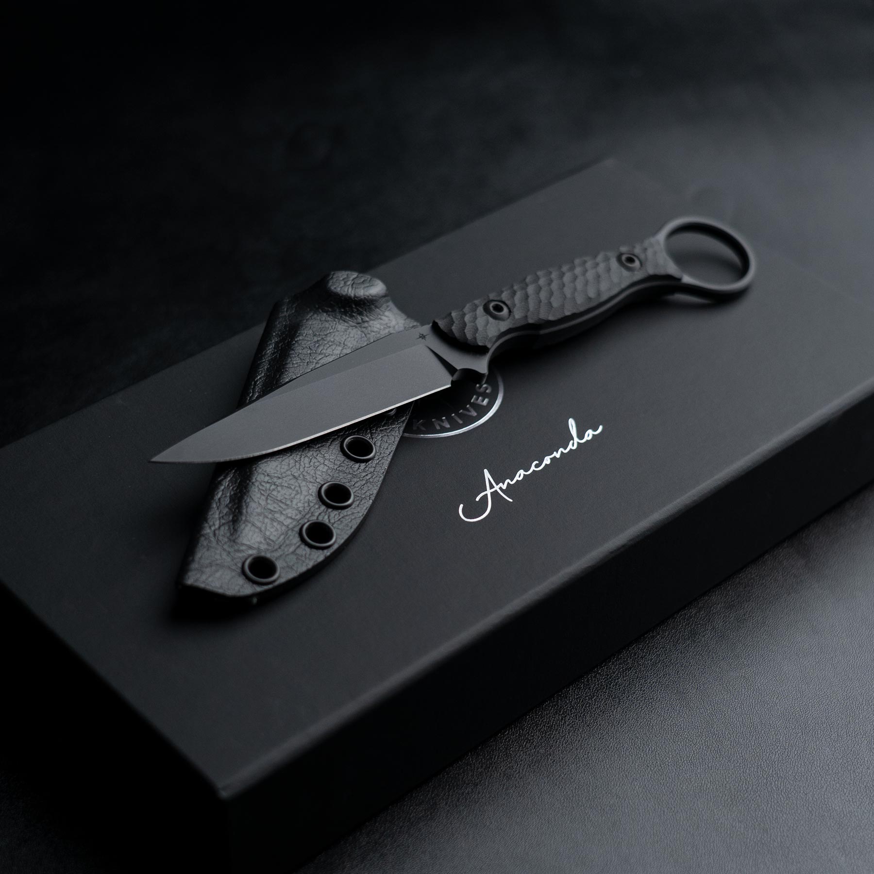 Toor Knives Anaconda Carbon 9