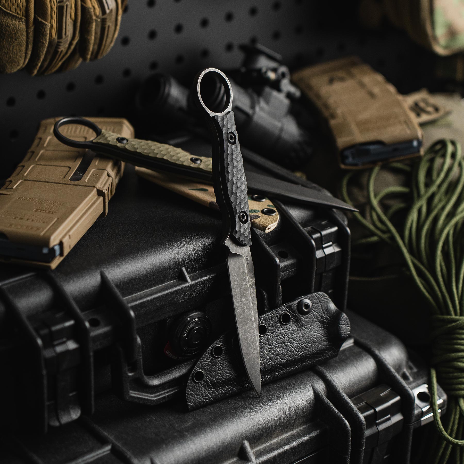 Toor Knives Anaconda Carbon 7