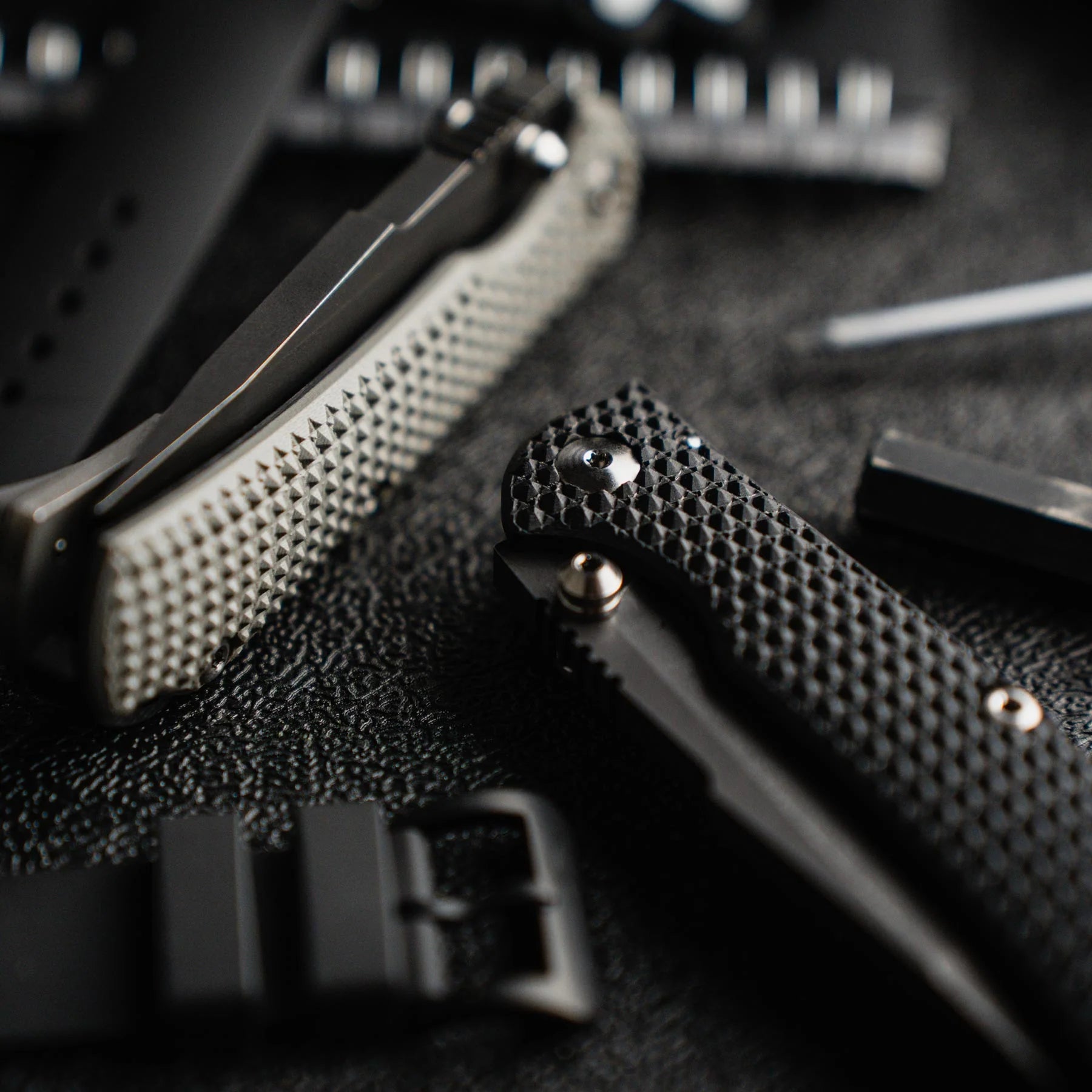 Toor Knives Chasm XLT Carbon 7