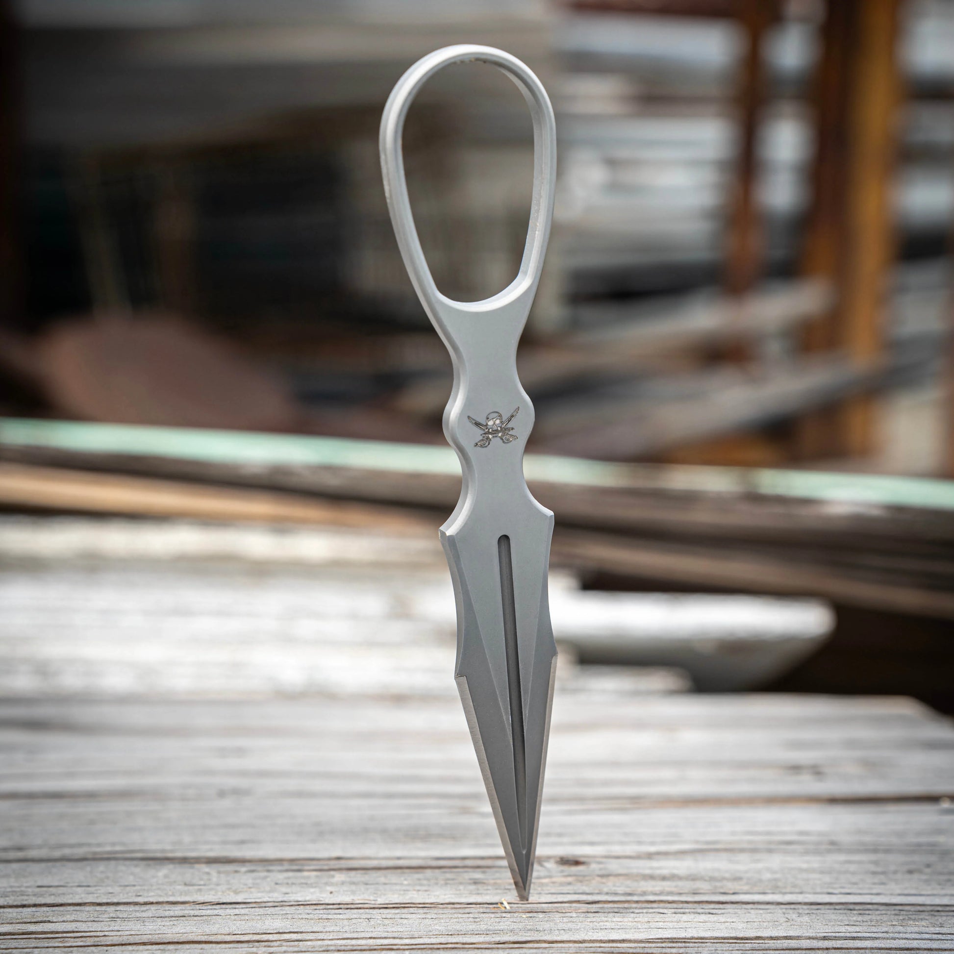 Skallywag Tactical D2 DAGGER - Stone/Clearcoat 4