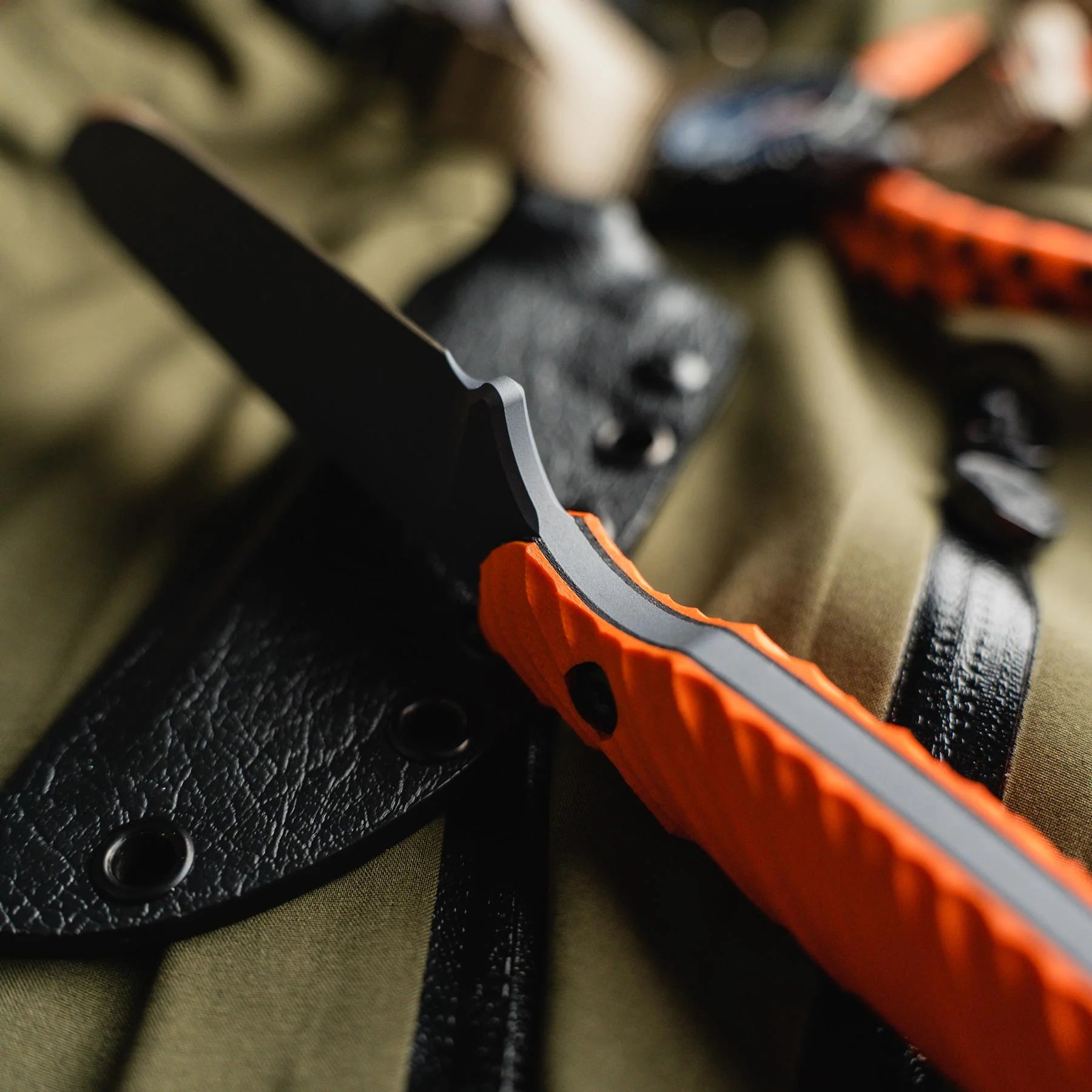 Toor Knives Field 2.0 Backcountry Blaze 10