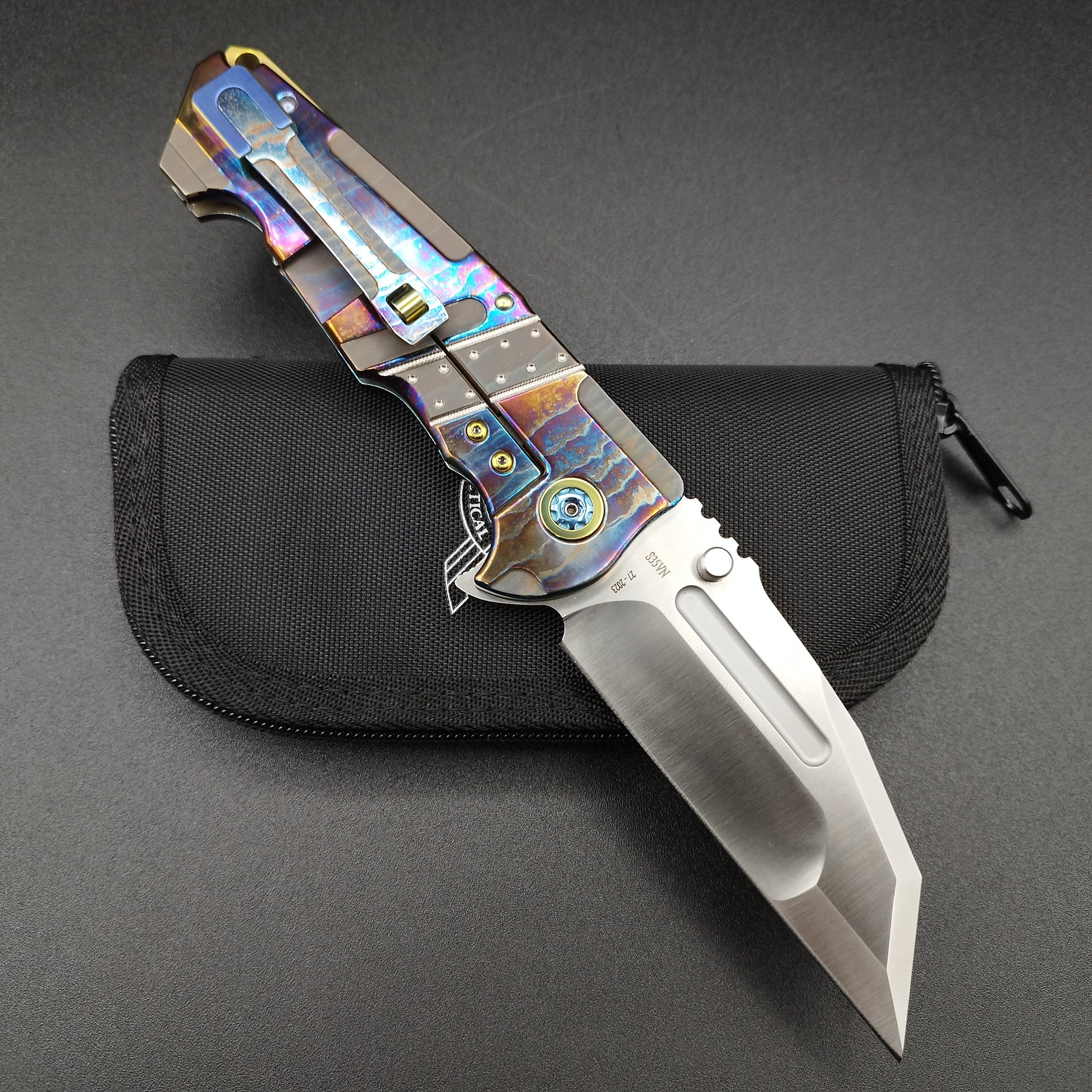 ADV Invader Acid rain finish Carbon Fibre  2