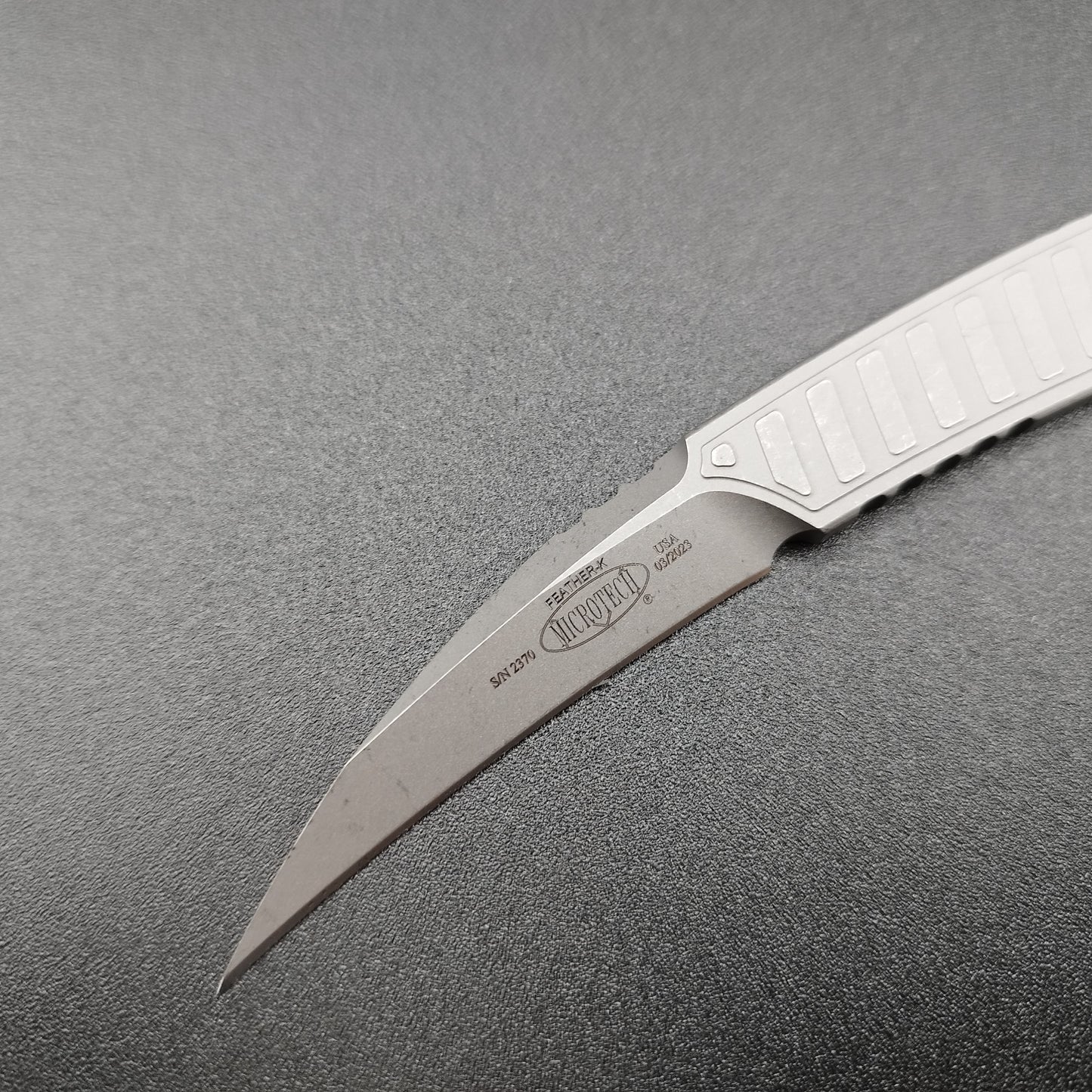 Microtech Knives Feather Apocalyptic 2