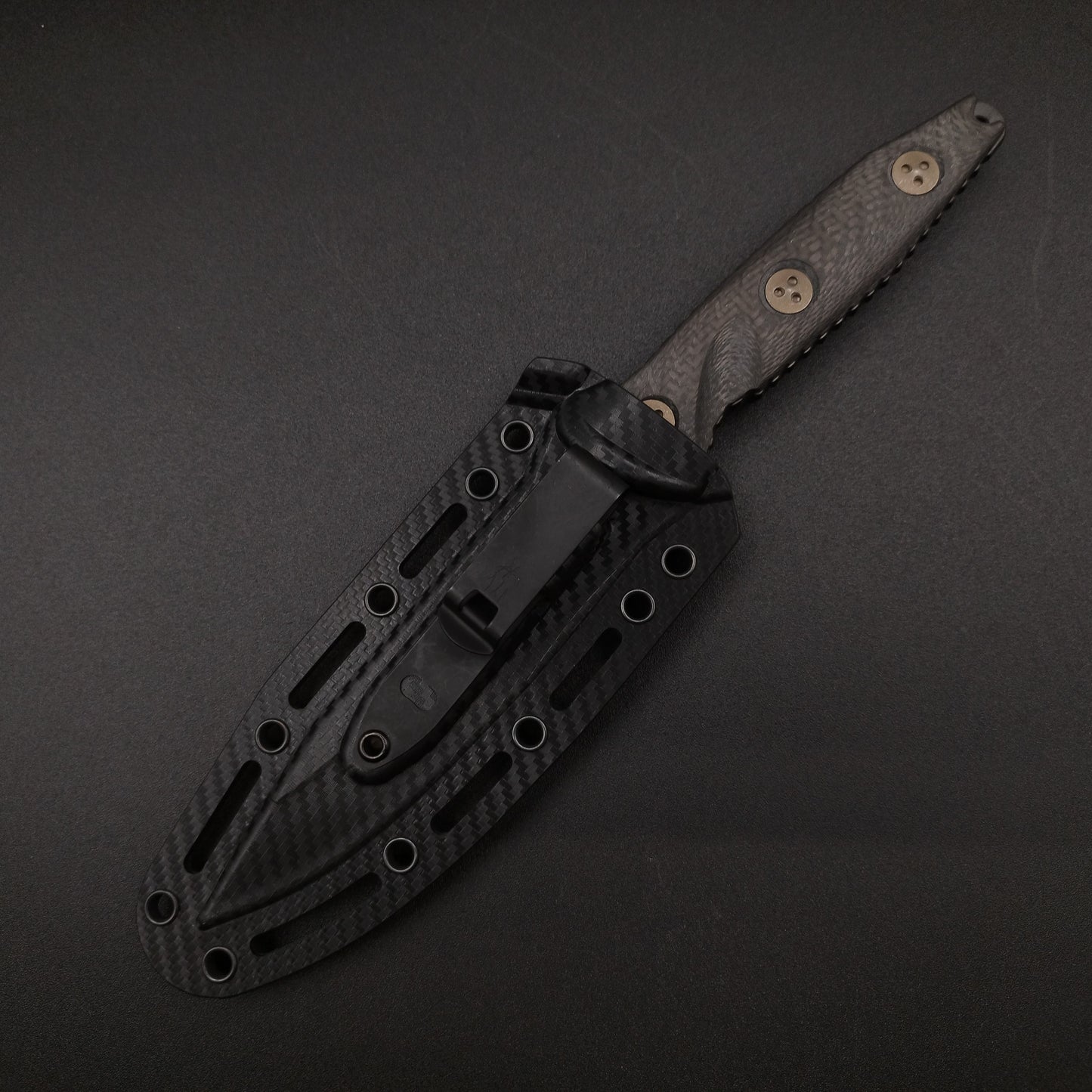 Microtech Knives Socom Alpha S/E Black DLC CF 4