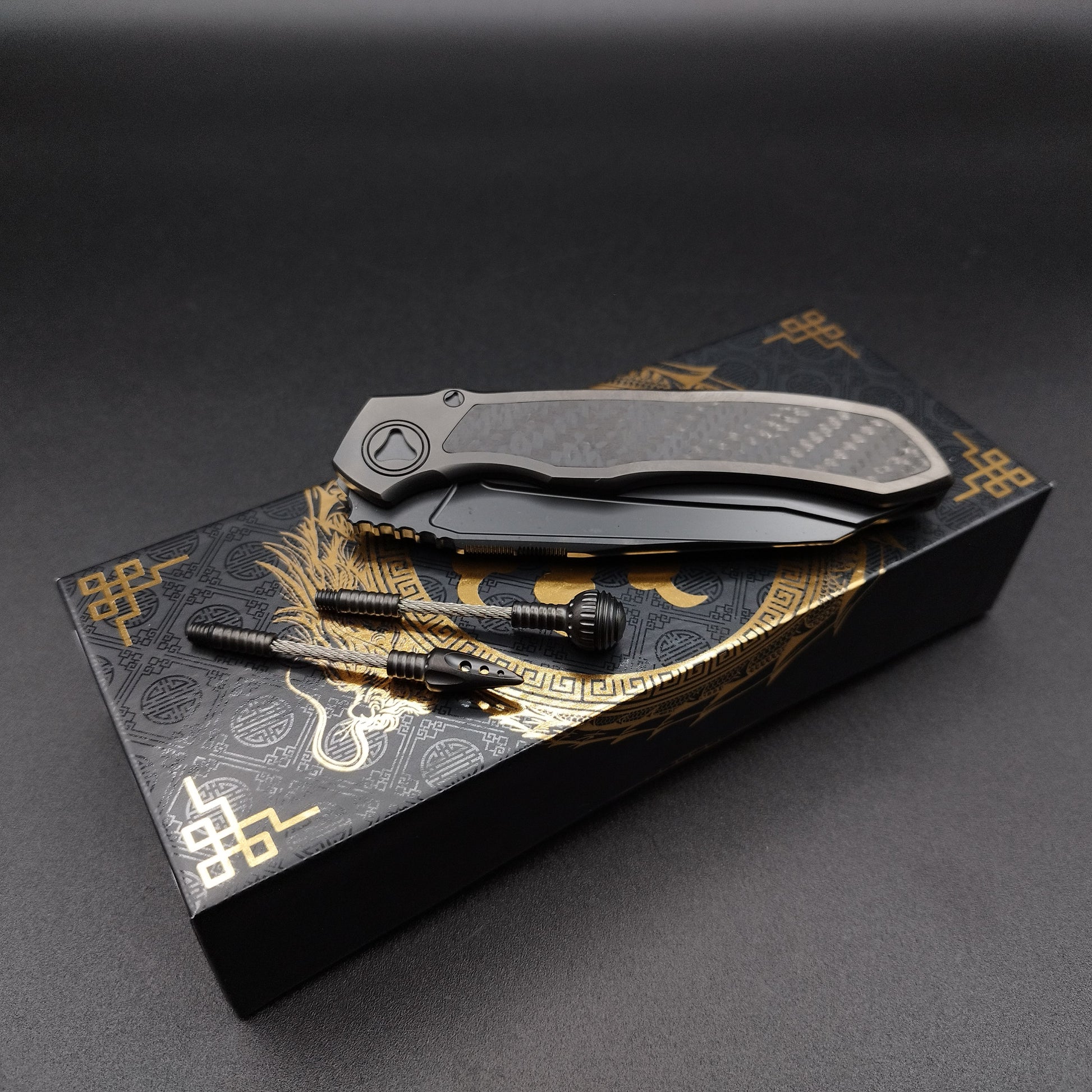 Microtech Knives  Anax Framelock DLC Stand 3