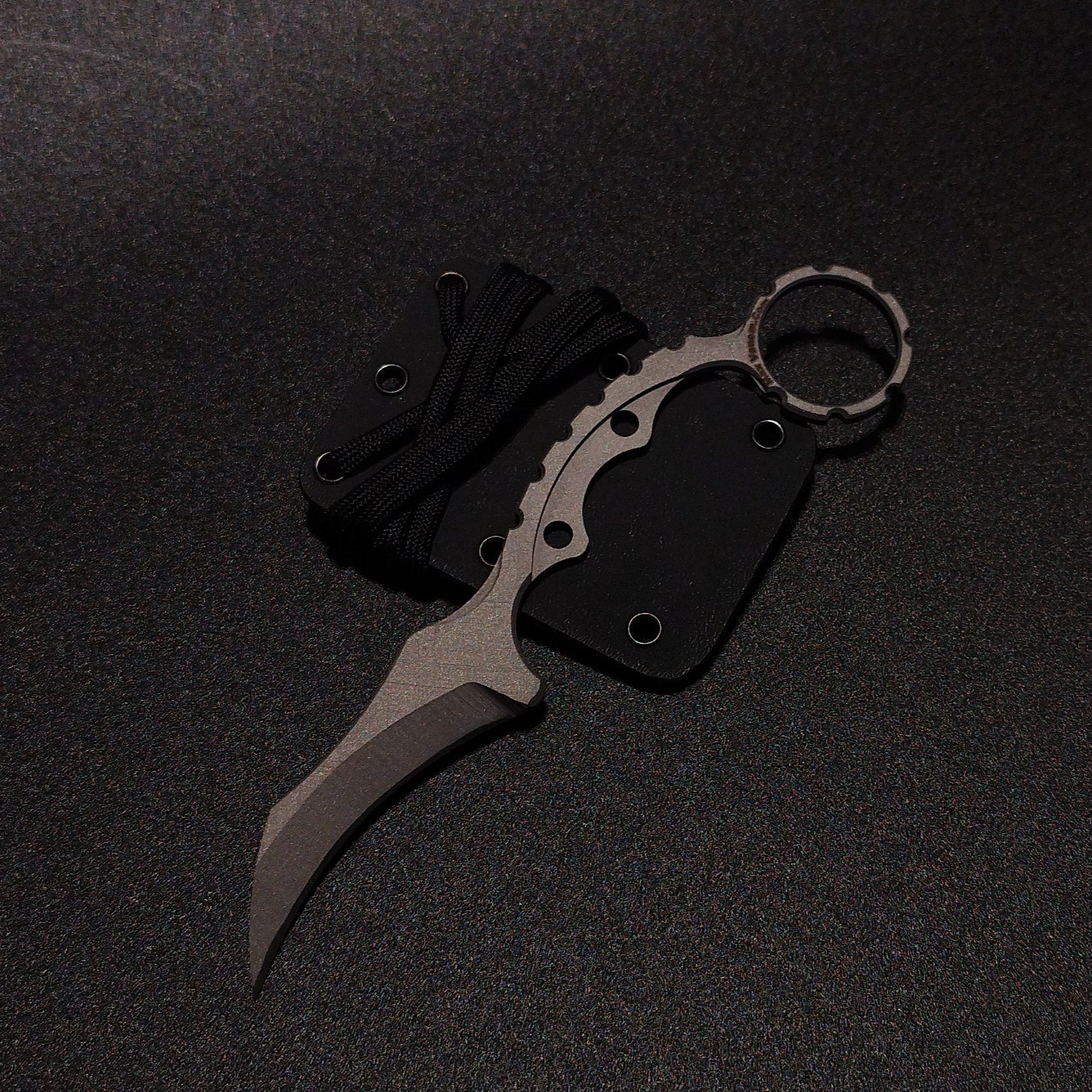 Max Venom DMax V Karambit - Design by Doug Marcaida 1