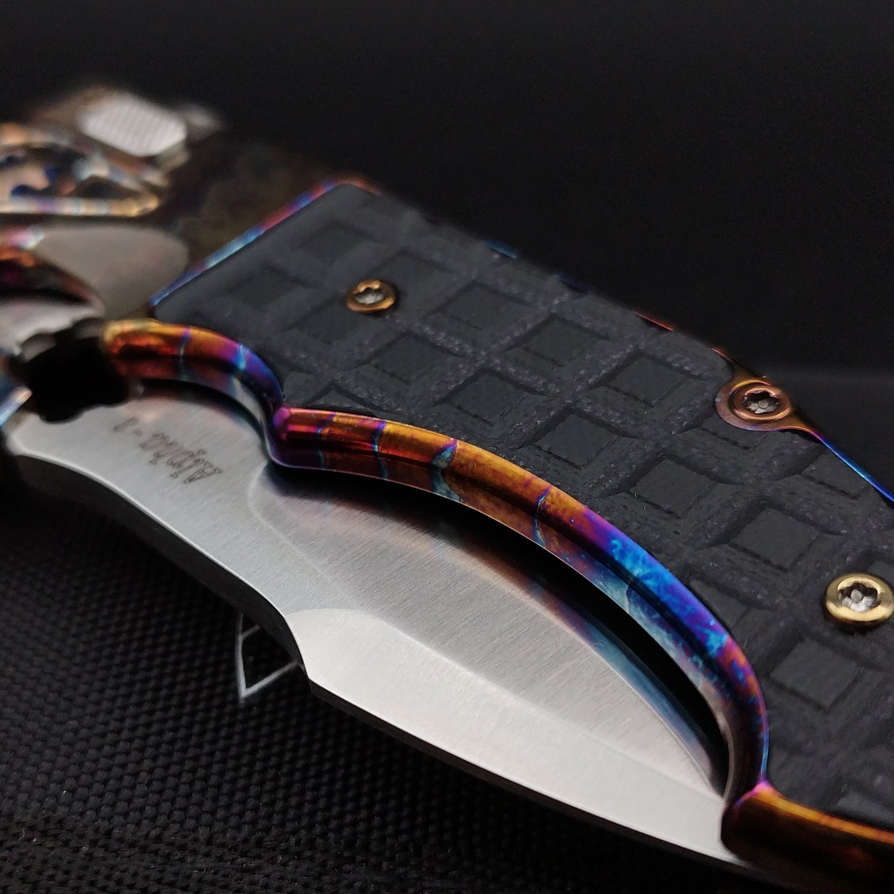 ADV Mini Alpha-S Serrated Acid Rain 5