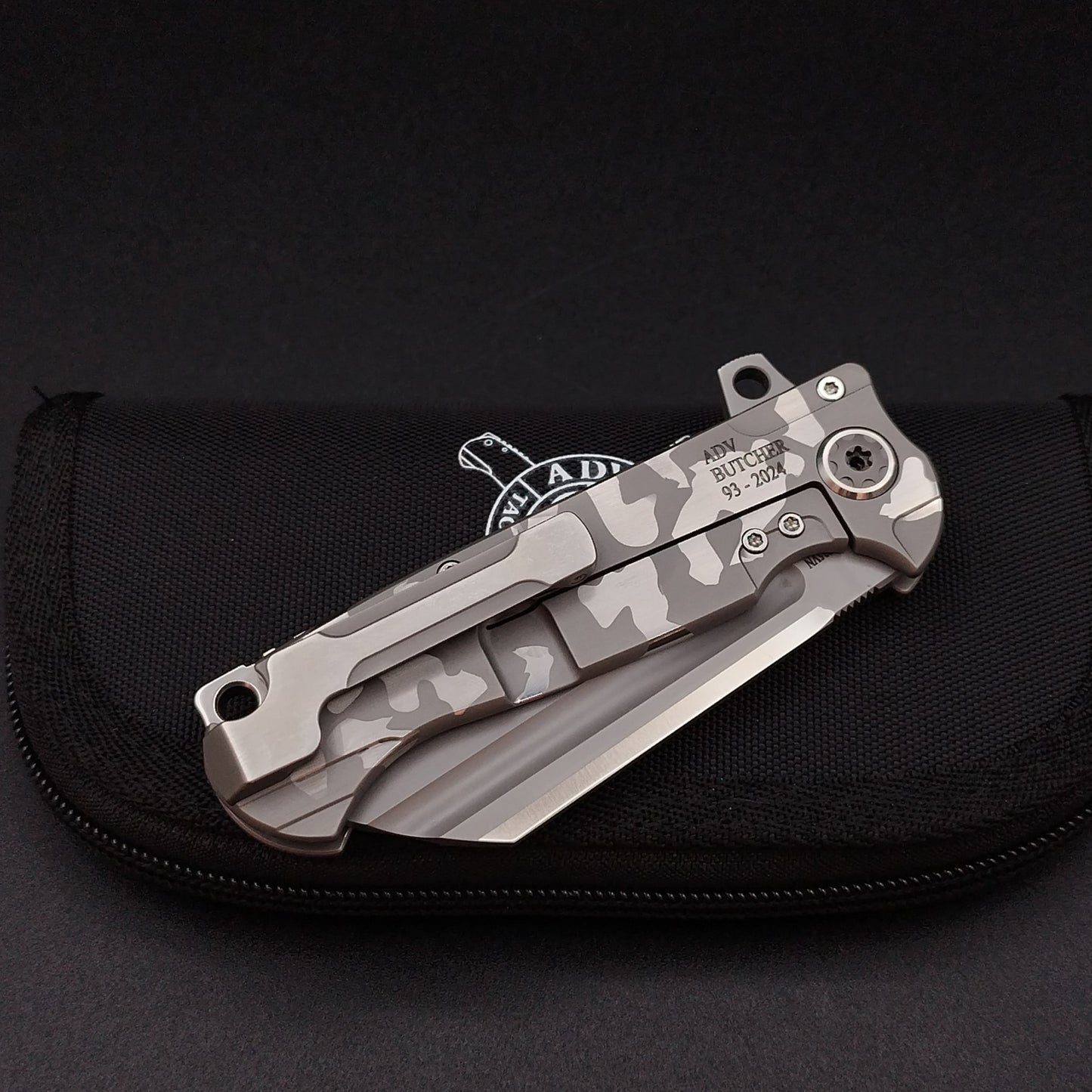 ADV Mini Butcher Titanium Urban Camo 4