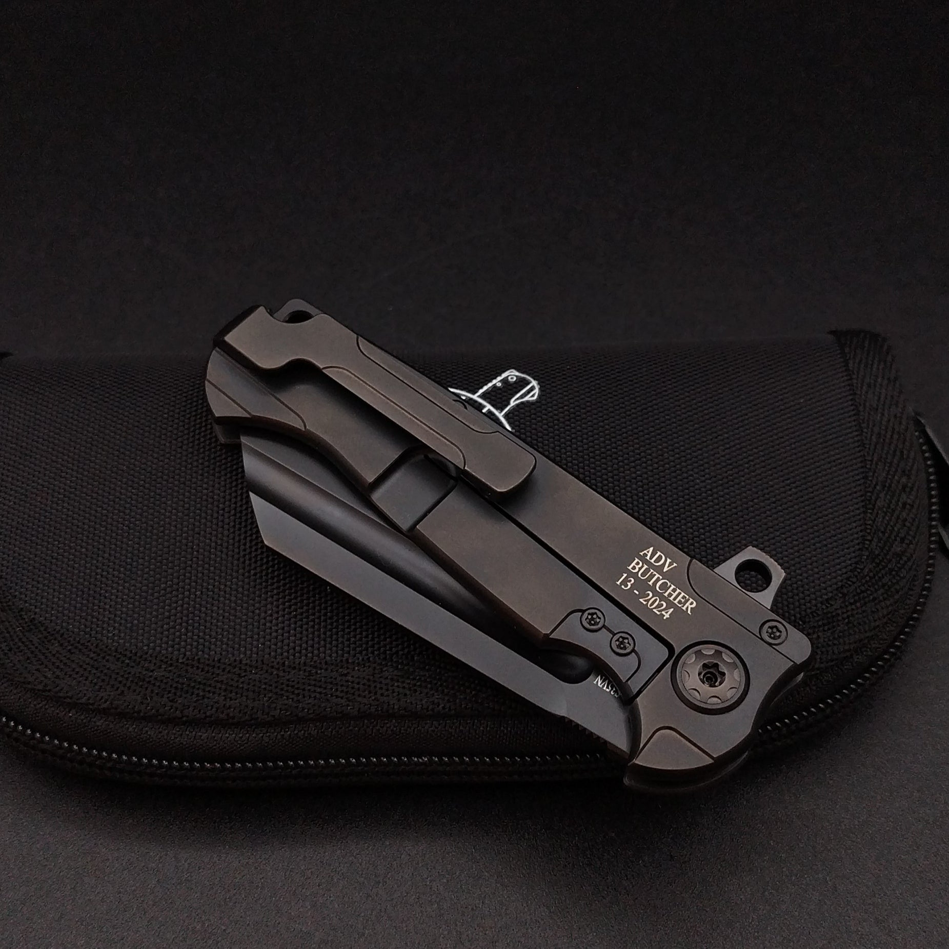 ADV Mini Butcher Titanium All Black 4