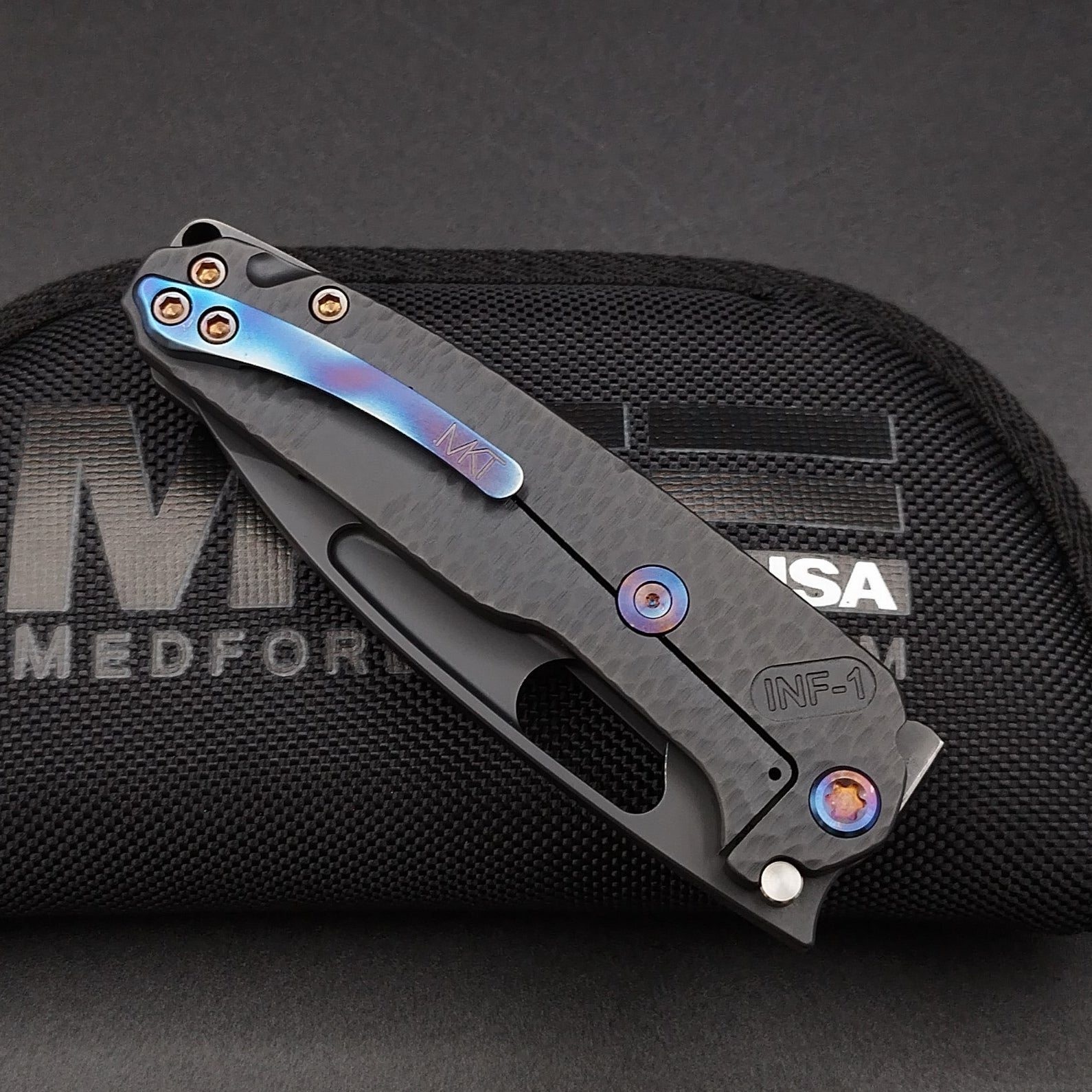 Medford Infraction Framelock, Black DLC Cobblestone 4