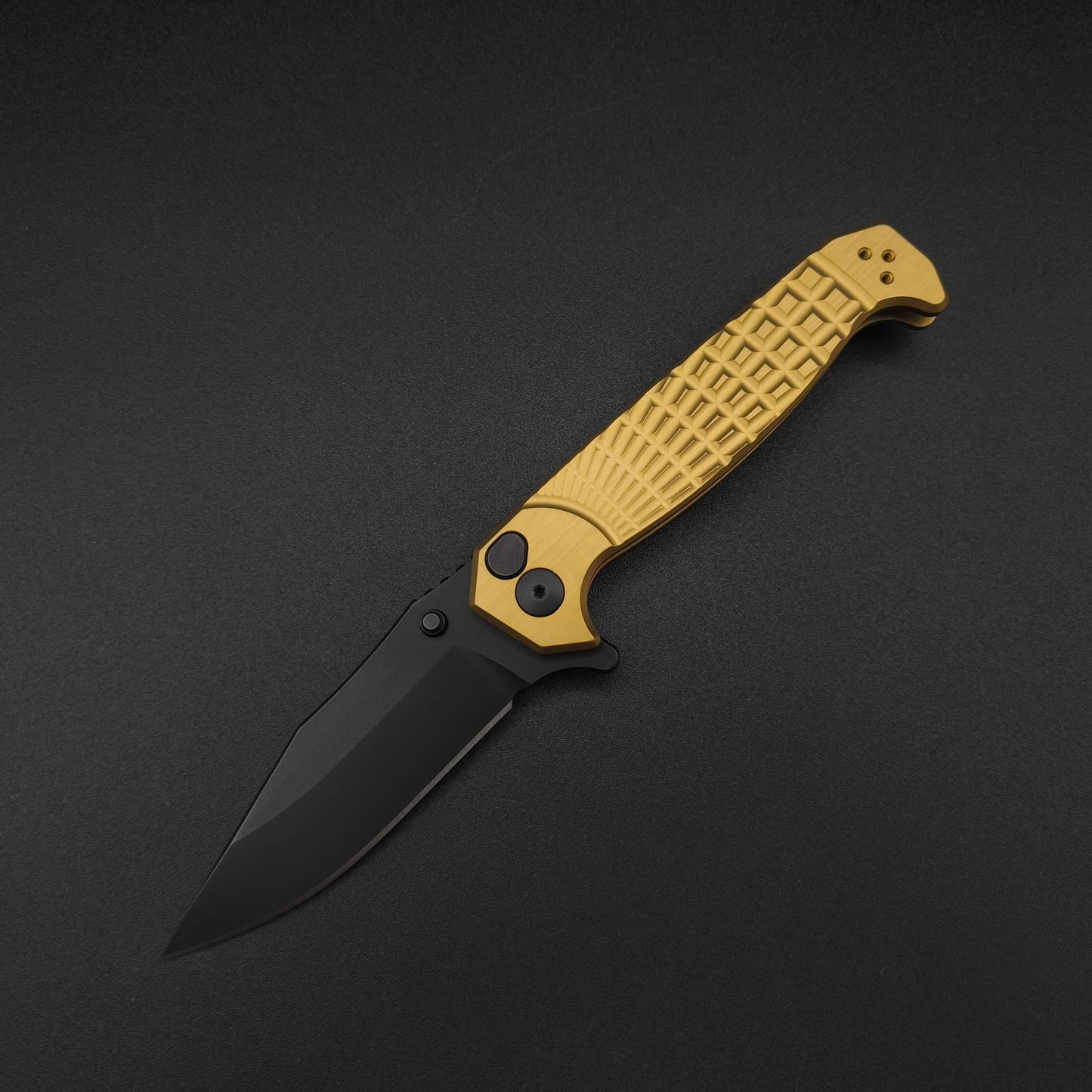 Half Face Blades Crow Folder, Anodized FDE frame, nitride black blade 2