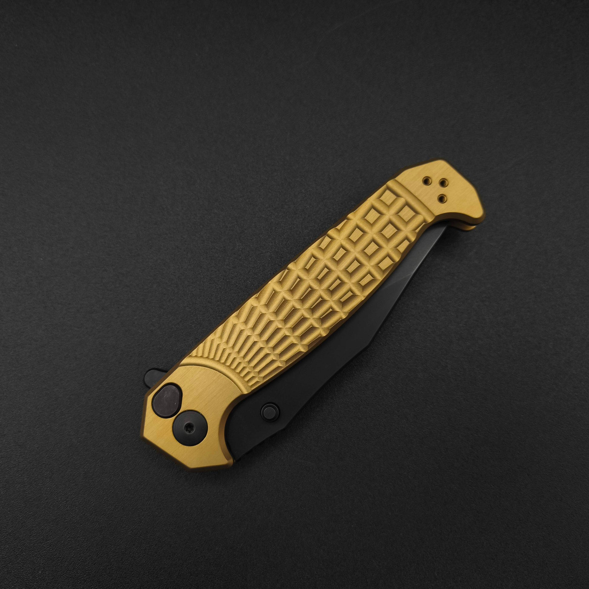 Half Face Blades Crow Folder, Anodized FDE frame, nitride black blade 3