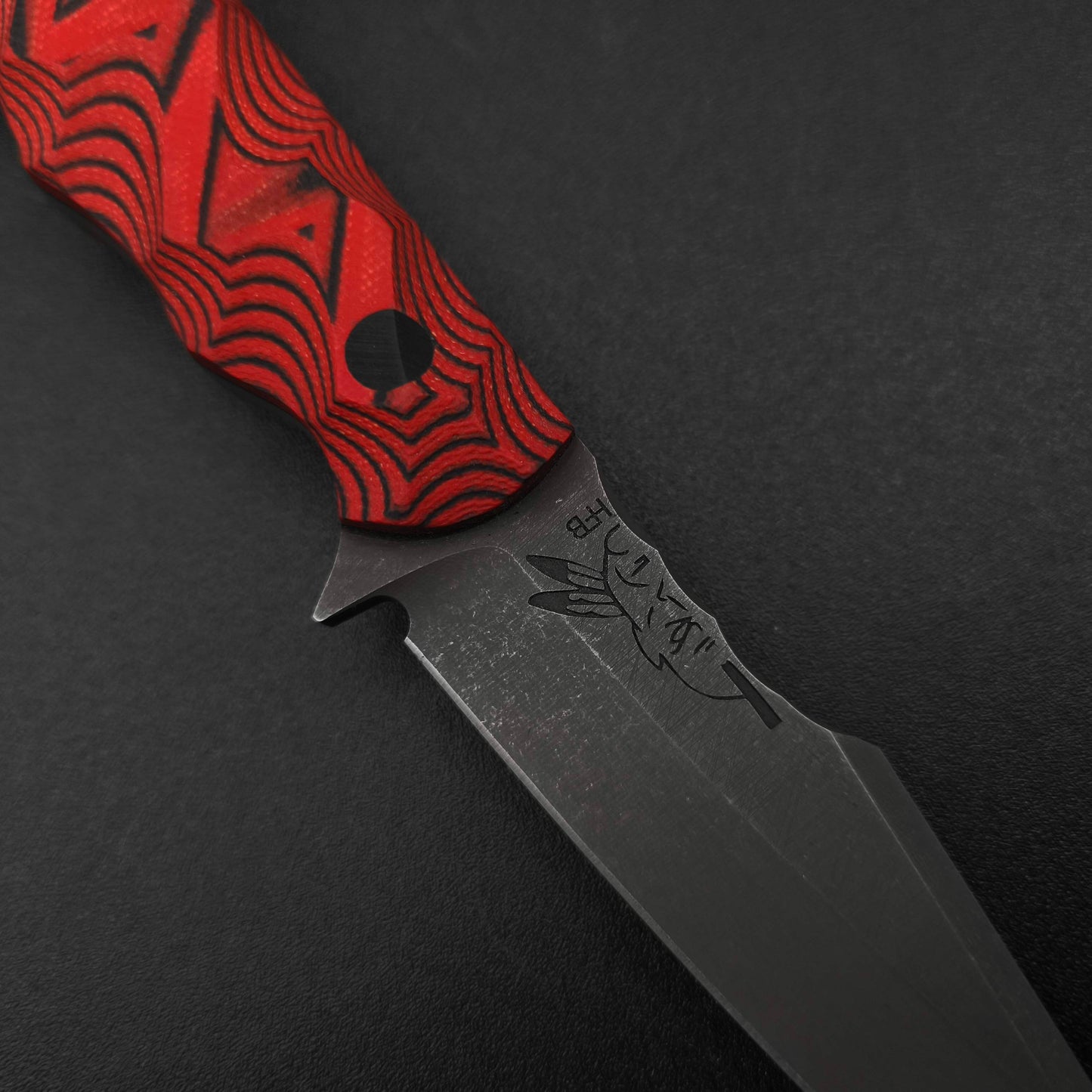 Half Face Blades Senator Red and black layered G10, stonewashed 3