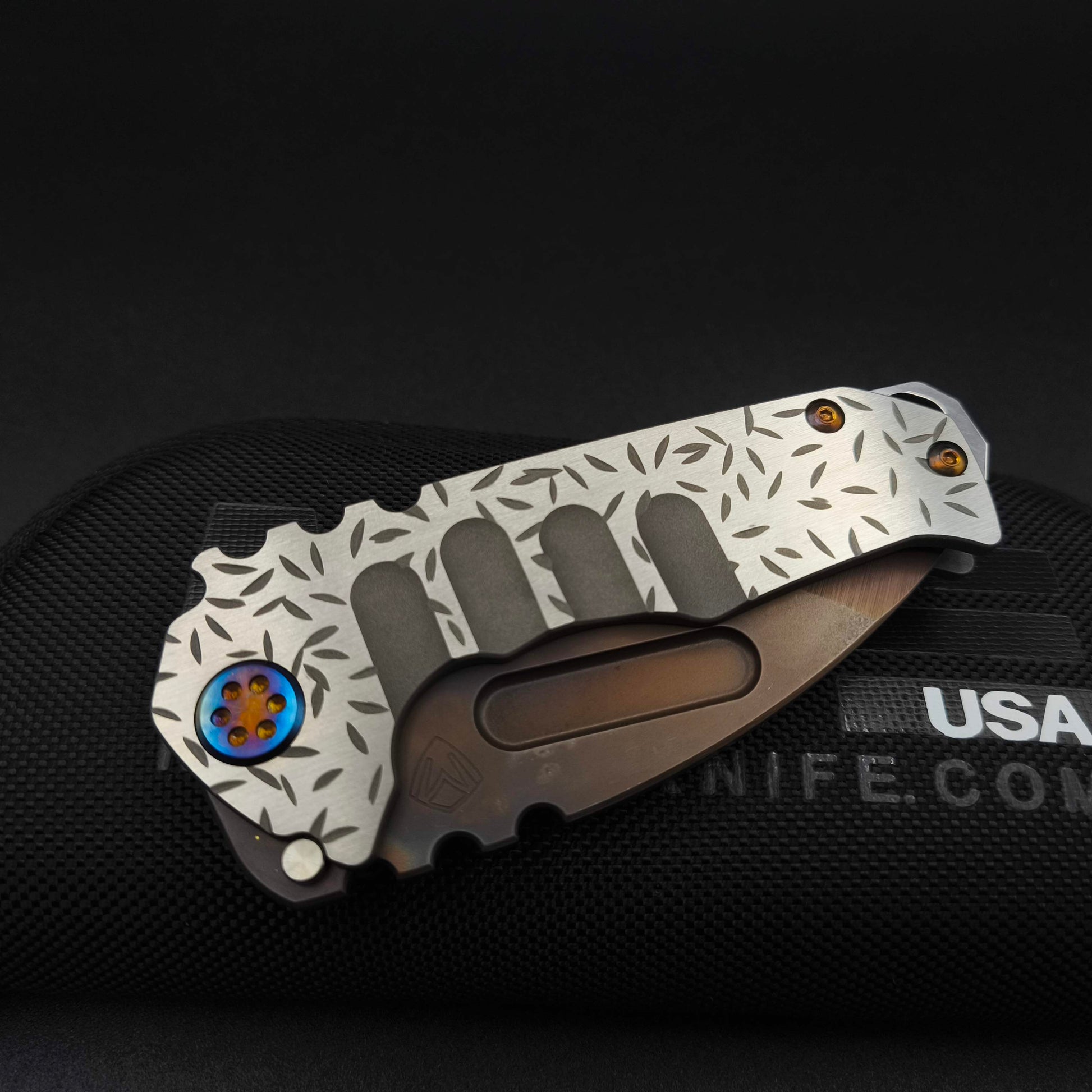 Medford Praetorian Genesis T, Vulcan Tanto Blade, Silver Jasmine Fields 4