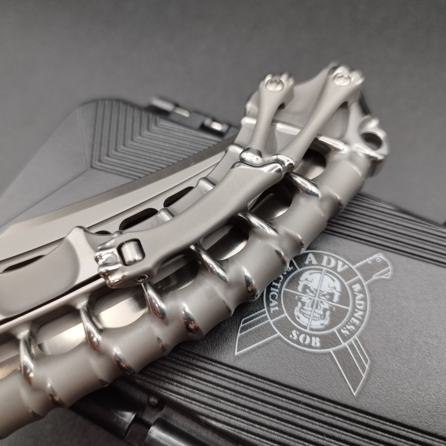 ADV Scavenger, Integral Titanium Handle, Blasted Combo, M390