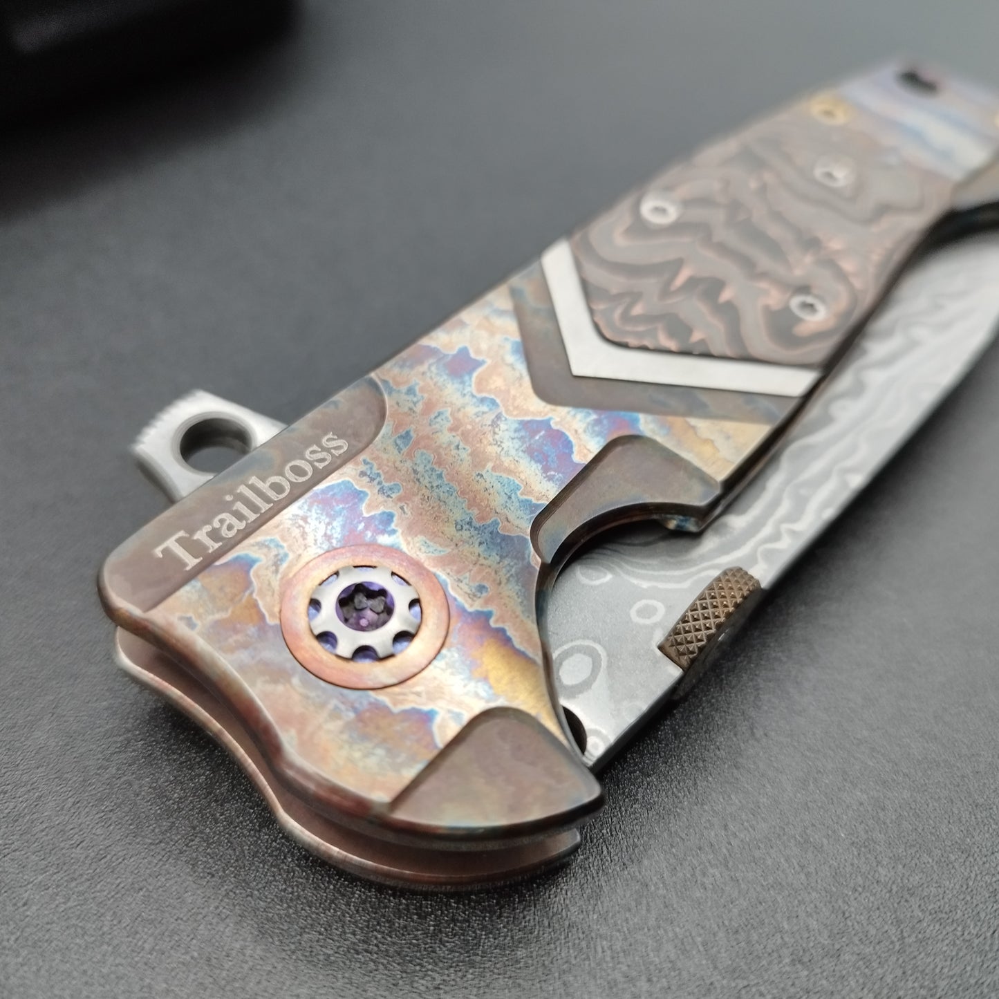 ADV TRAILBOSS *PREMIUM EDITION* VG10-DAMASCUS-CF ACID RAIN