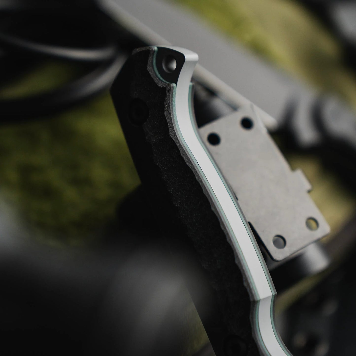 Toor Knives Krypteia T Phantom Grey