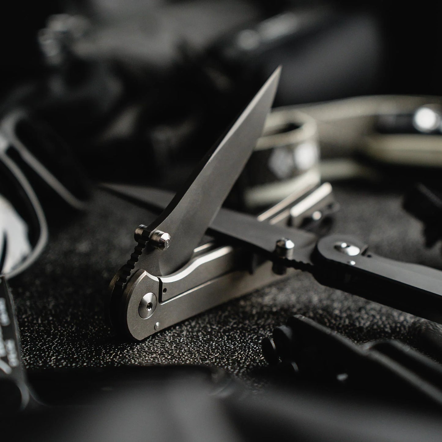 Toor Knives Merchant 2.0 S Carbon 6