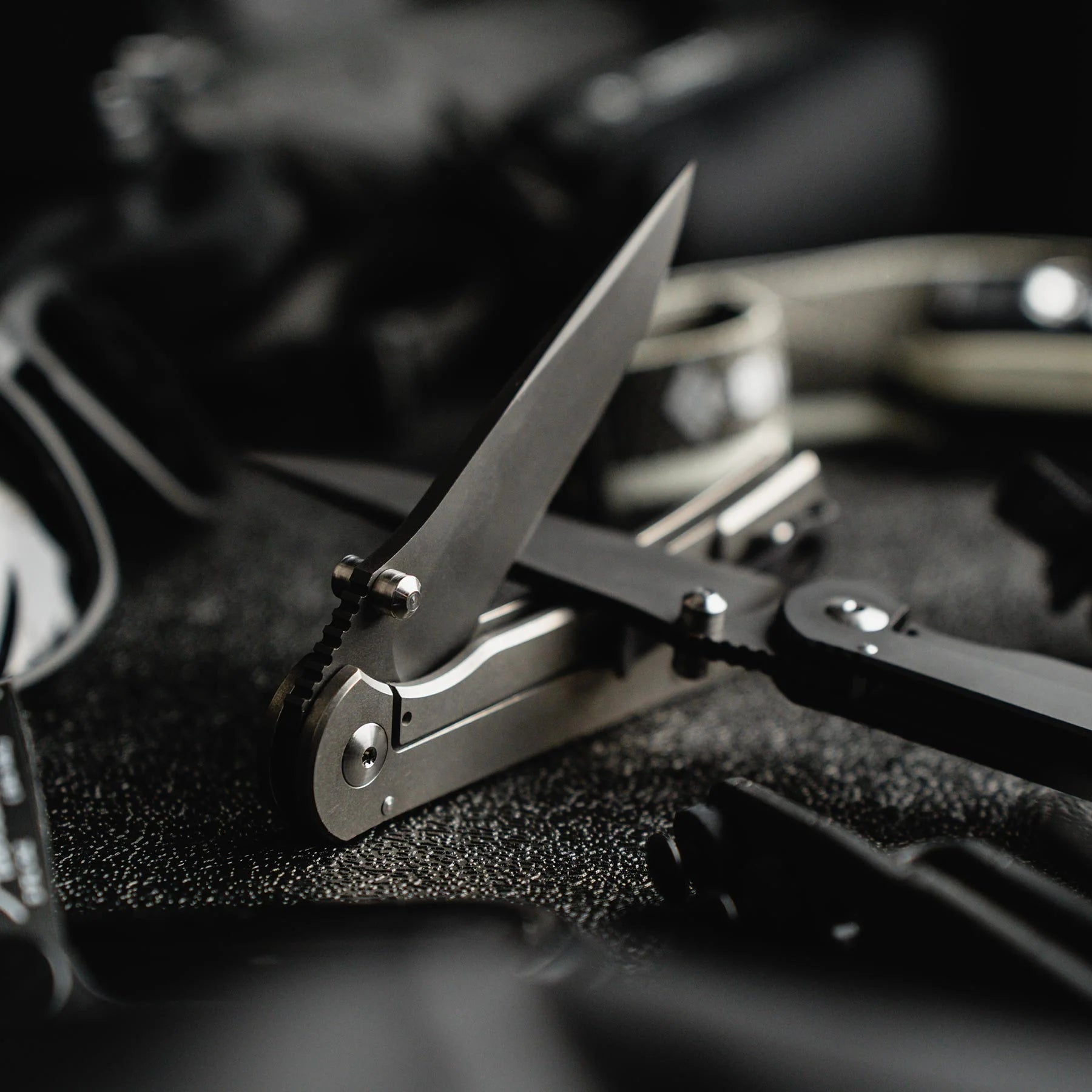 Toor Knives Merchant 2.0 S Carbon 6