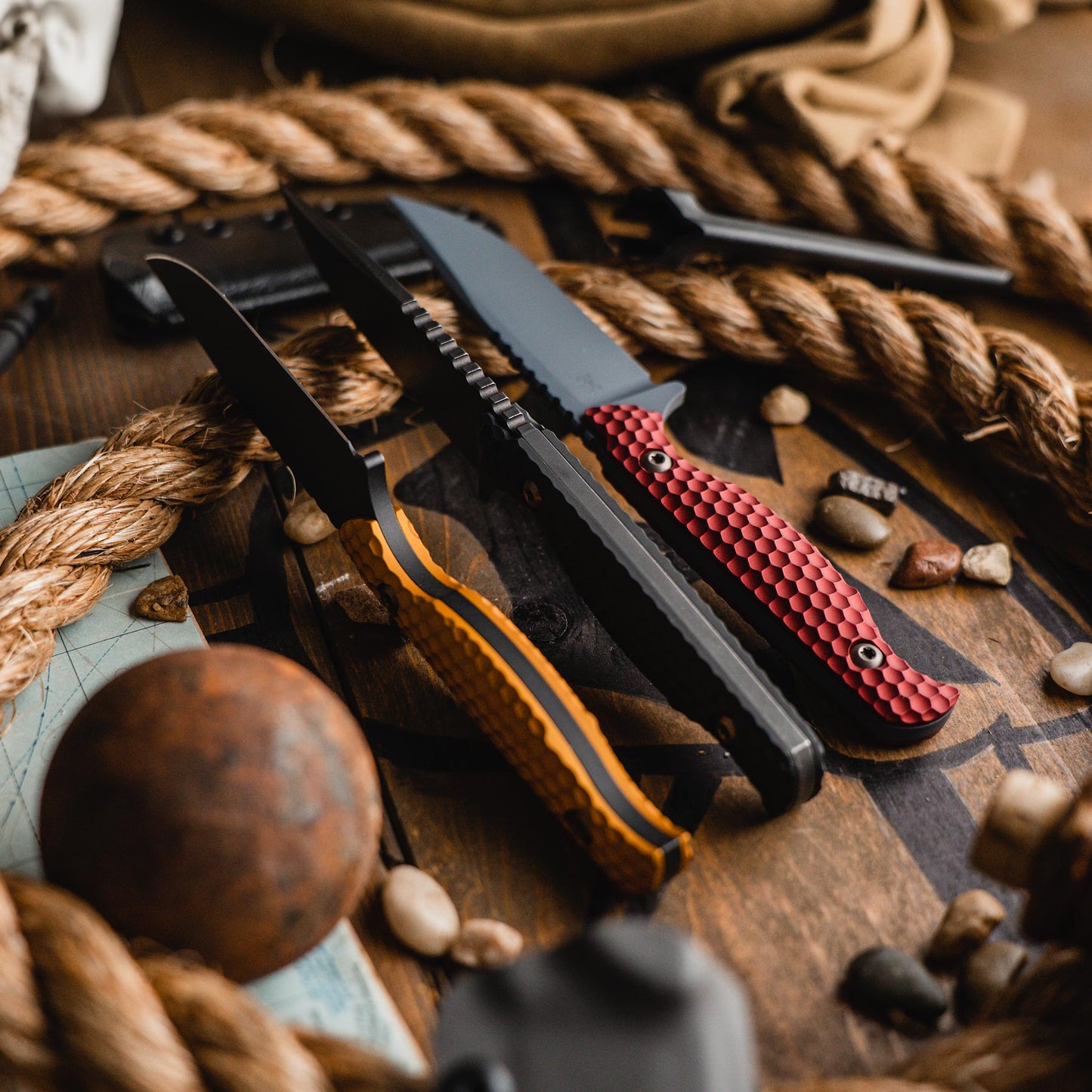 Toor Knives Skallywag Tactical Mutiny Rum Red 8