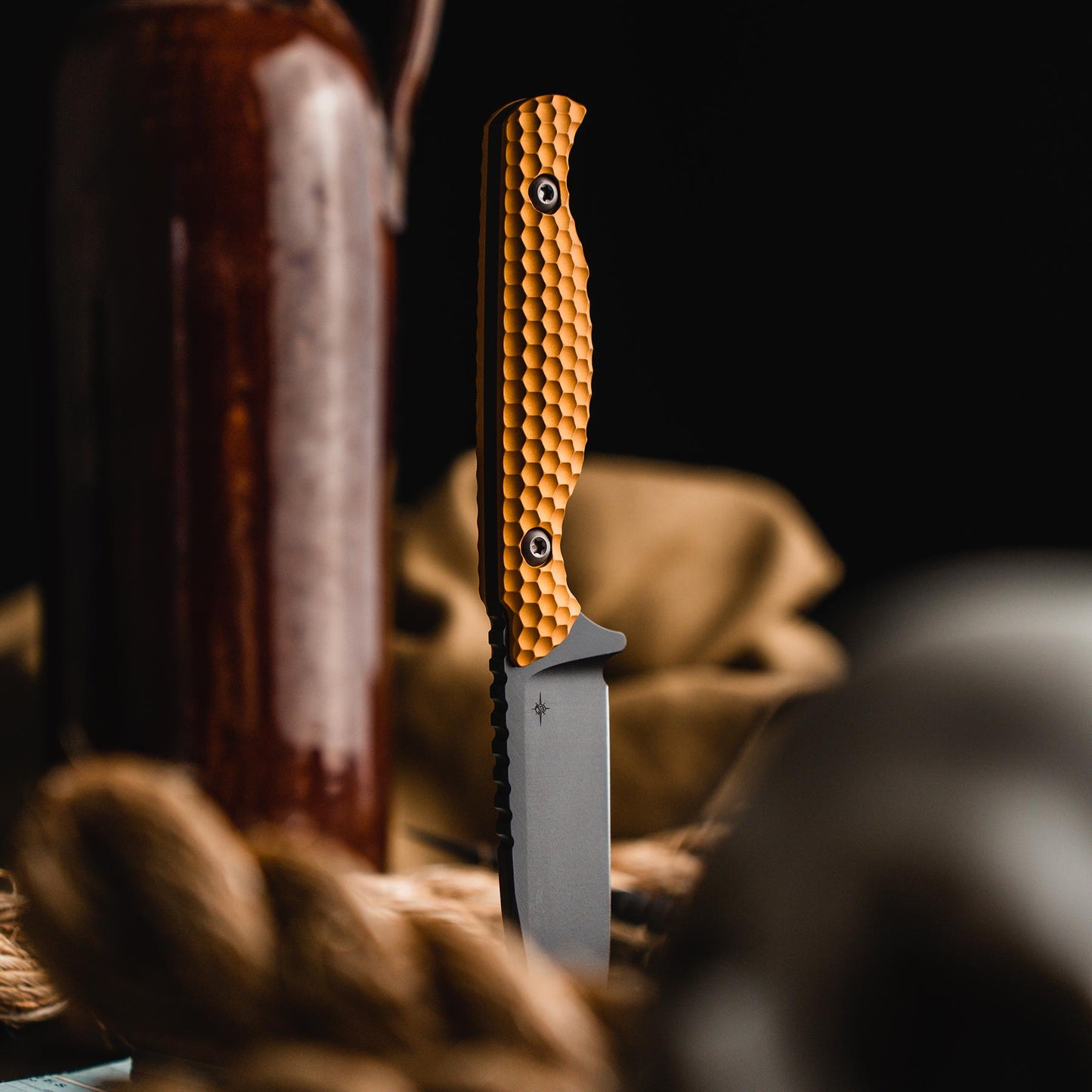 Toor Knives Skallywag Tactical Mutiny Rum Red 11