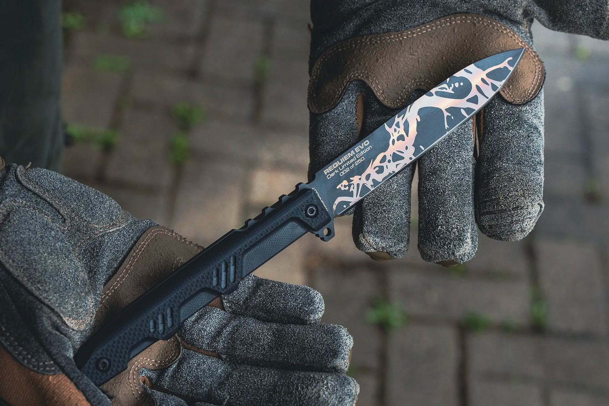 Extrema Ratio REQUIEM EVO DARK - Magnacut - LIMITED EDITION 12