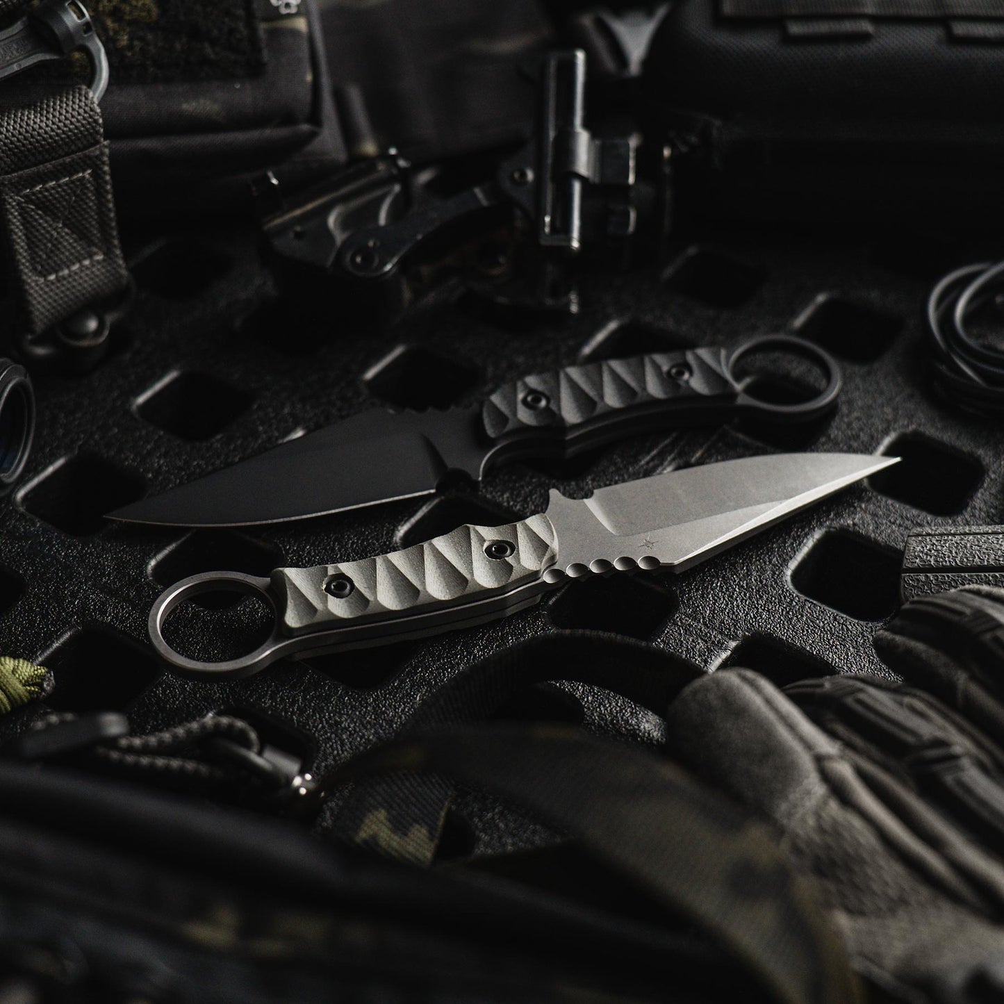 Toor Knives Vandal - Shadow Black Limited Edition 12