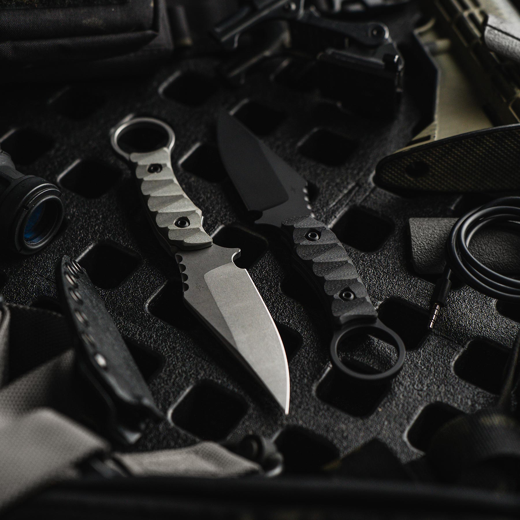 Toor Knives Vandal - Shadow Black Limited Edition 8